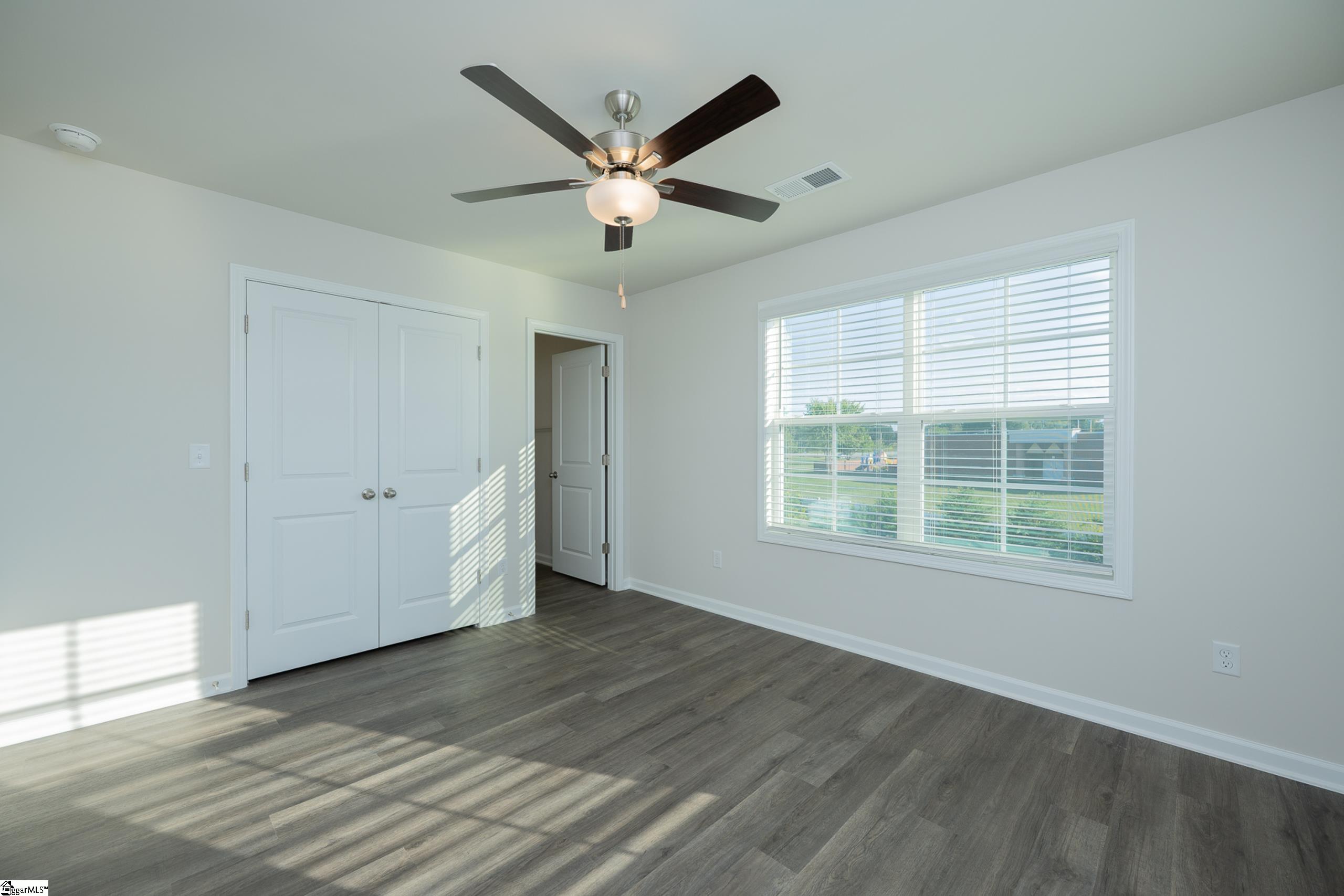 19 Thorndike Way Property Photo 20