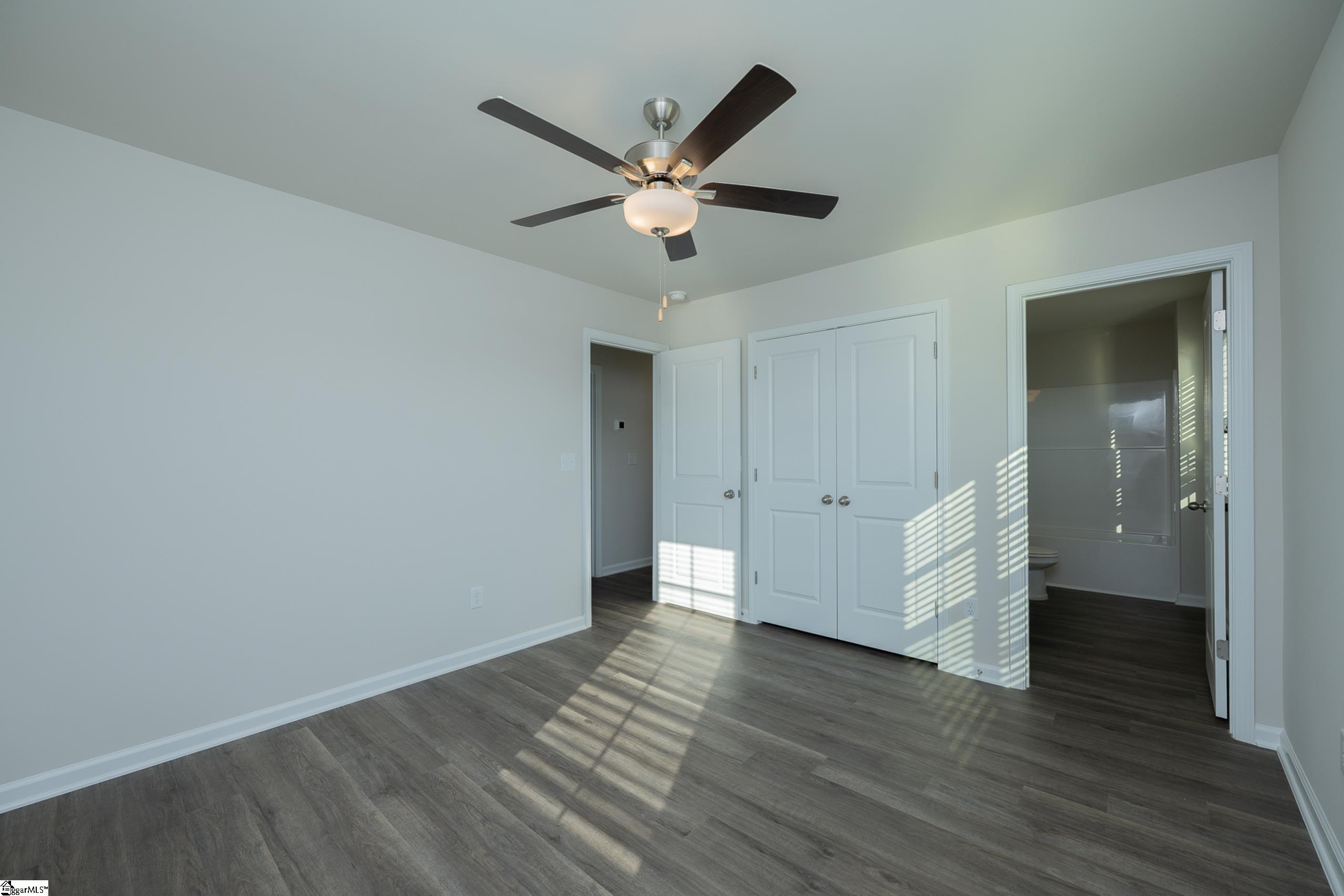 19 Thorndike Way Property Photo 21