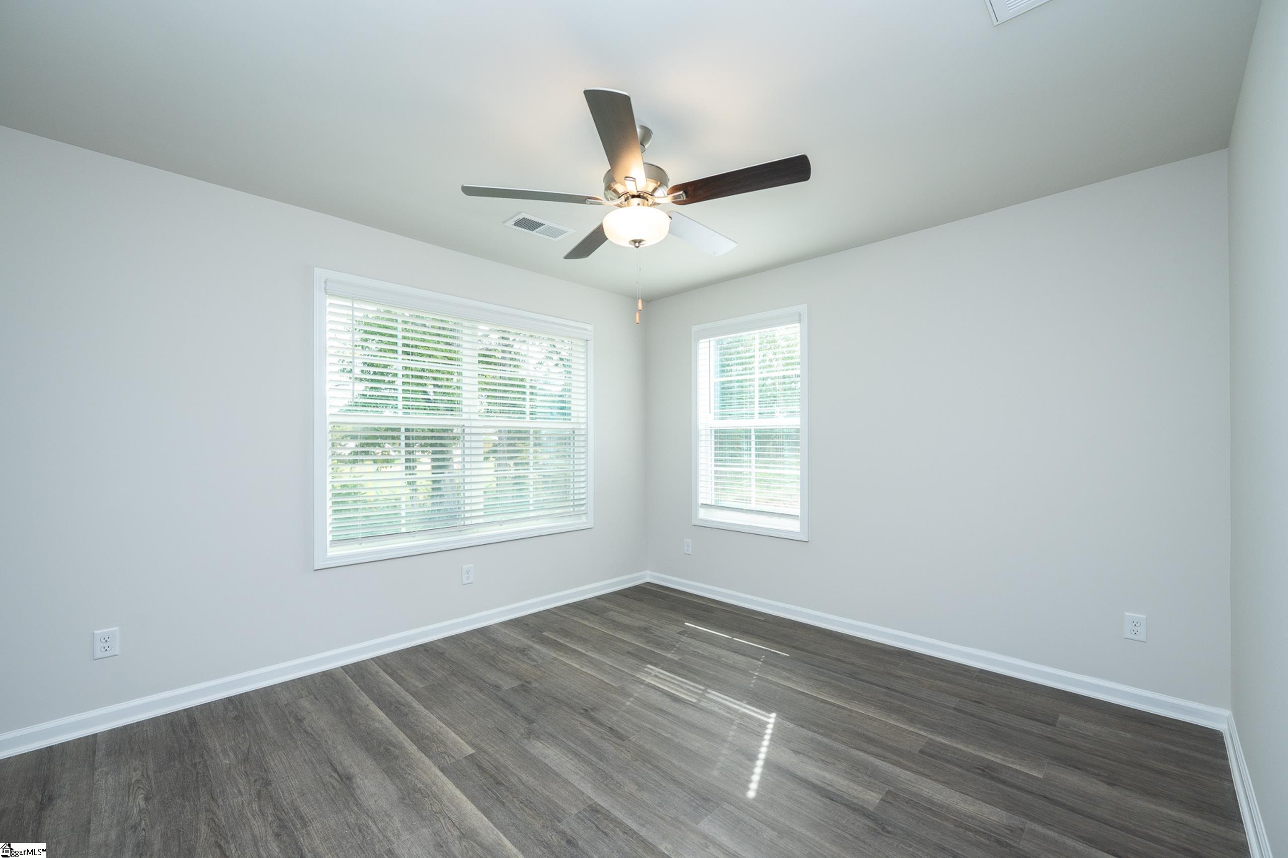 214 Waltham Court Property Photo 17