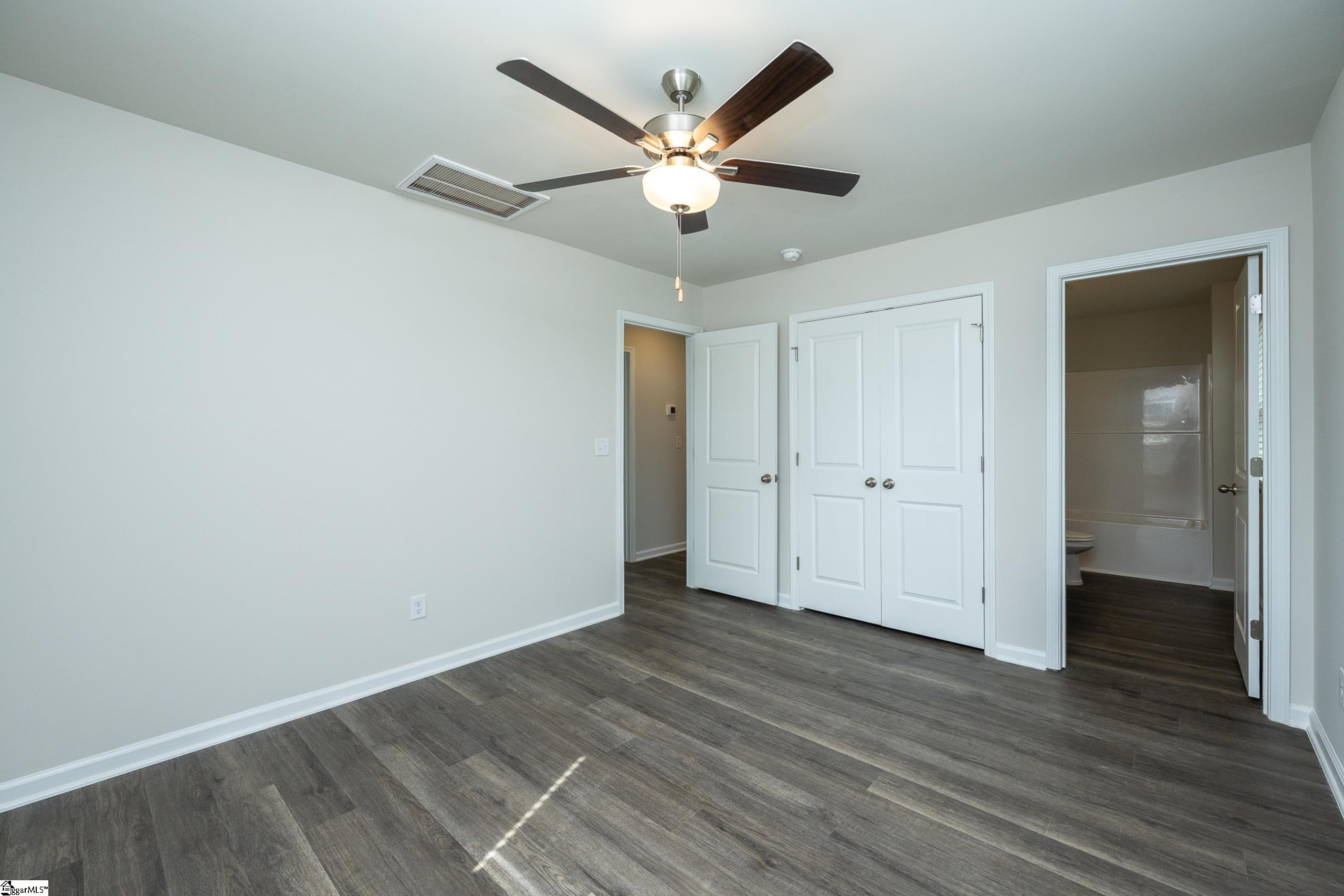 214 Waltham Court Property Photo 19