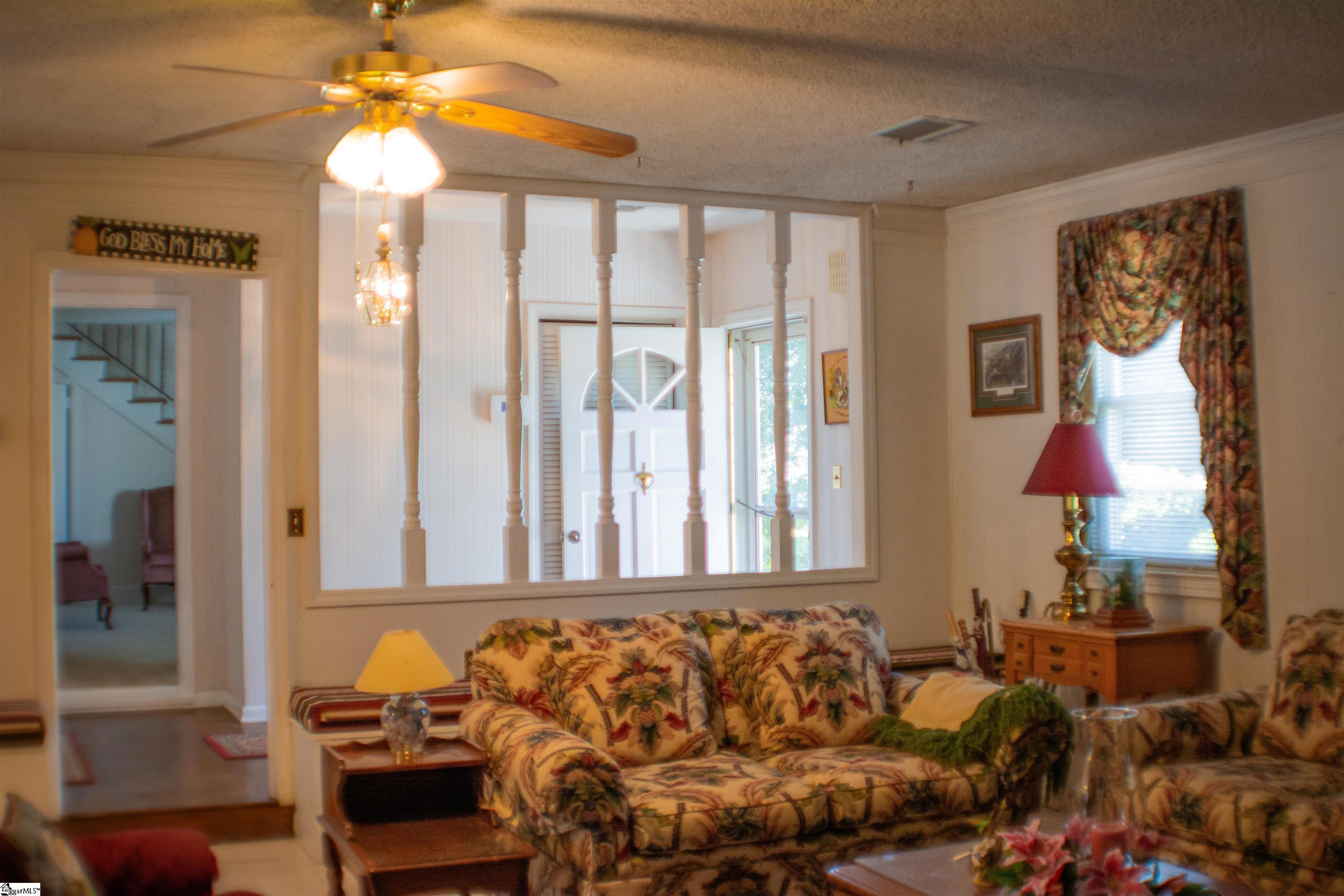 400 Wedgewood Drive Property Photo 8