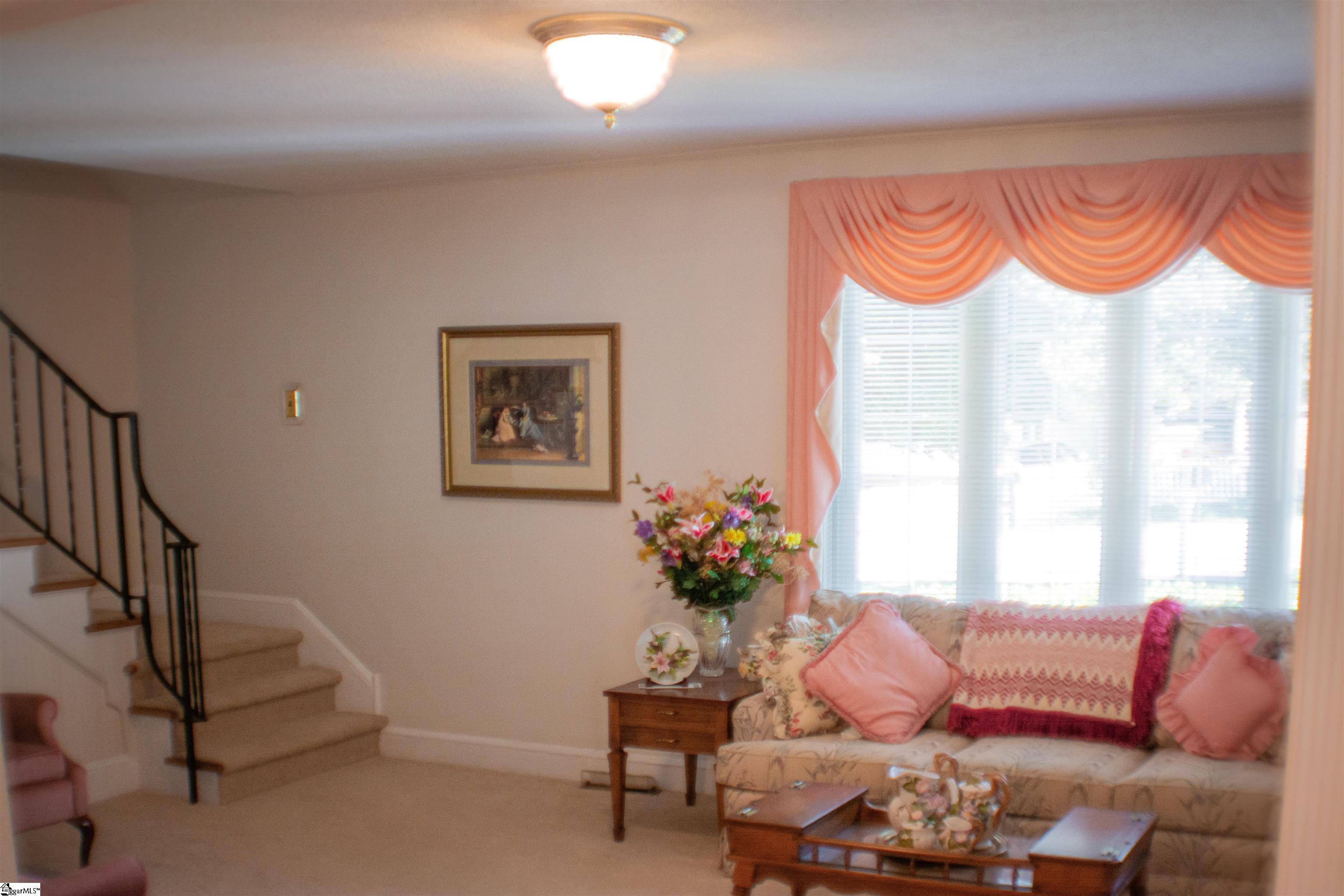 400 Wedgewood Drive Property Photo 23