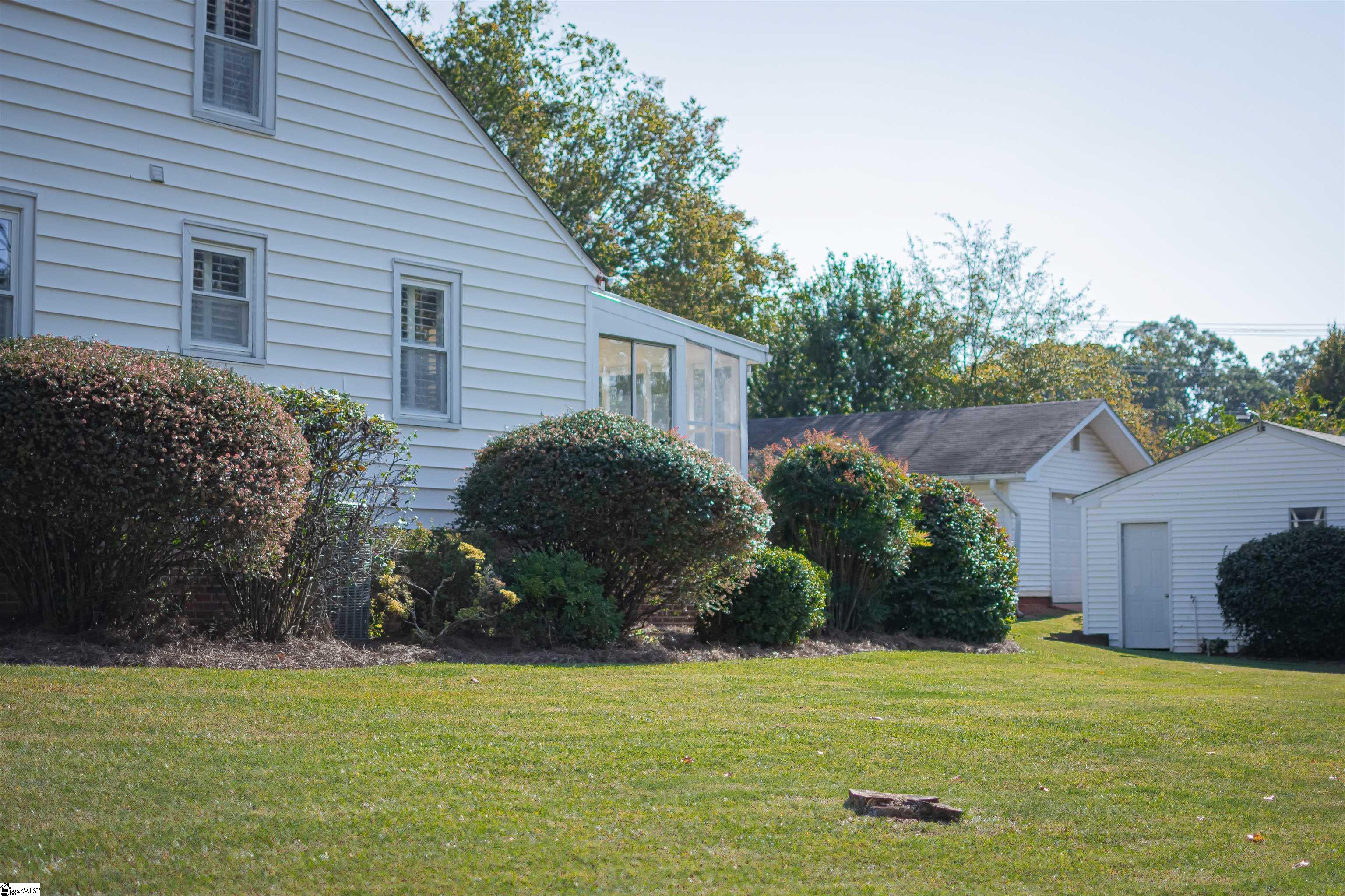 400 Wedgewood Drive Property Photo 36