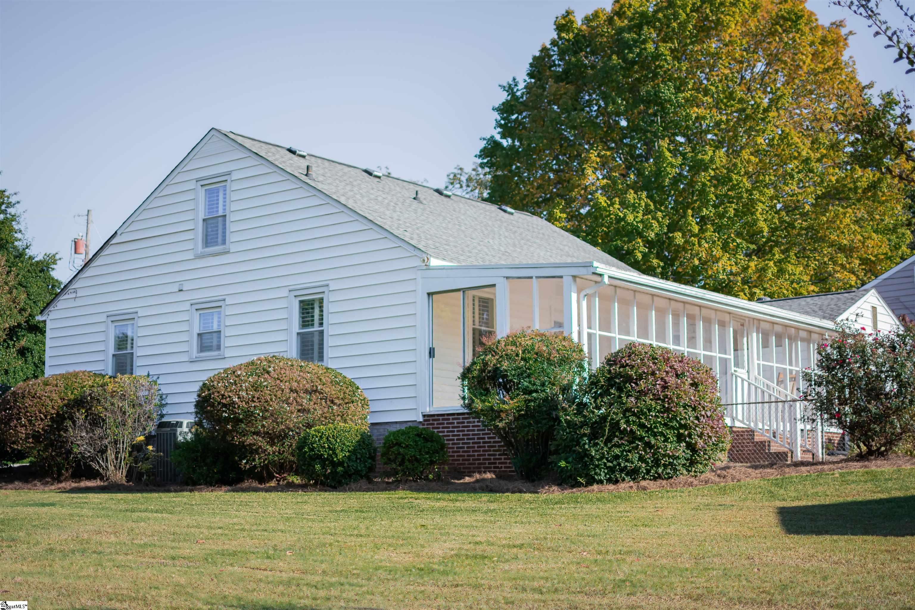 400 Wedgewood Drive Property Photo 37