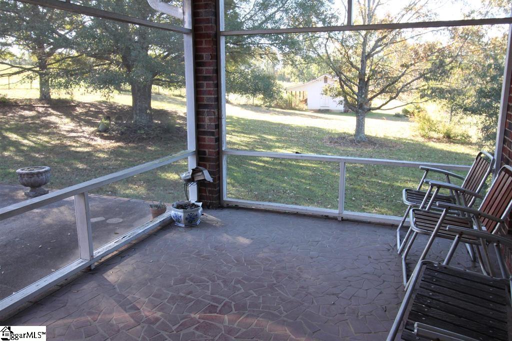 351 Smith Wall Road Property Photo 4