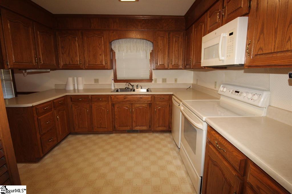 351 Smith Wall Road Property Photo 11