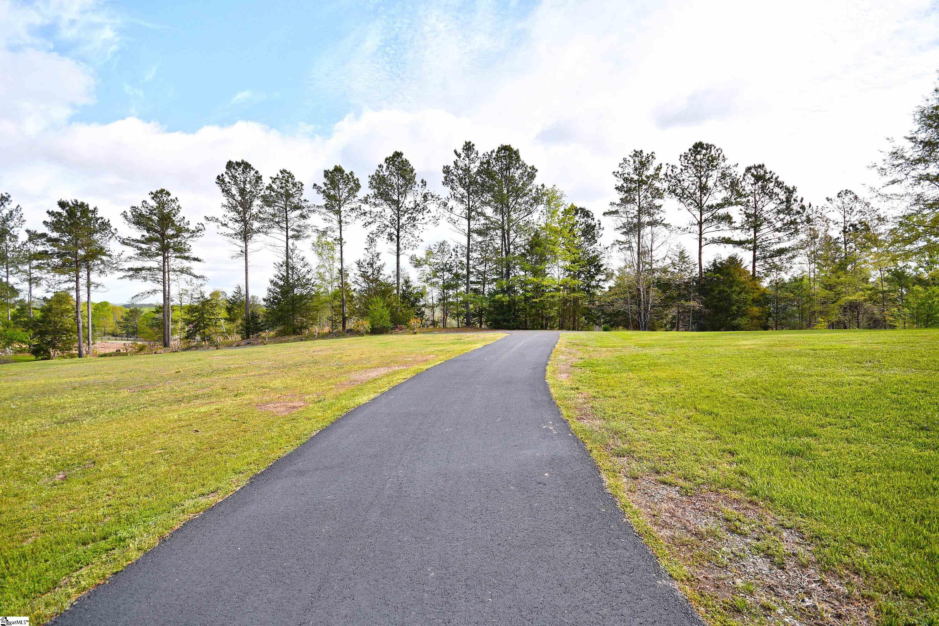 1337 Millrock Church Road Property Photo 3