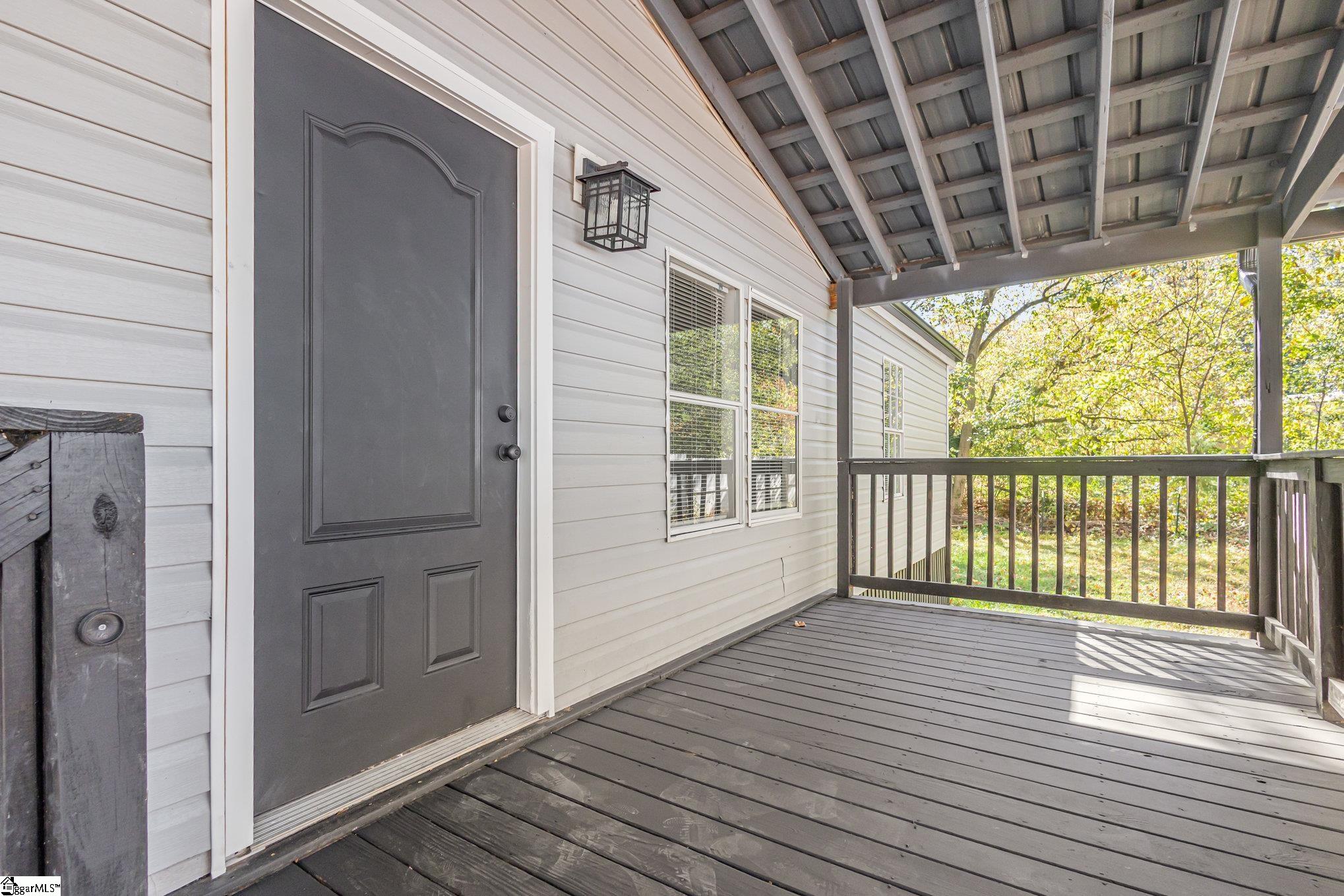 21 Virginia Drive Property Photo 4