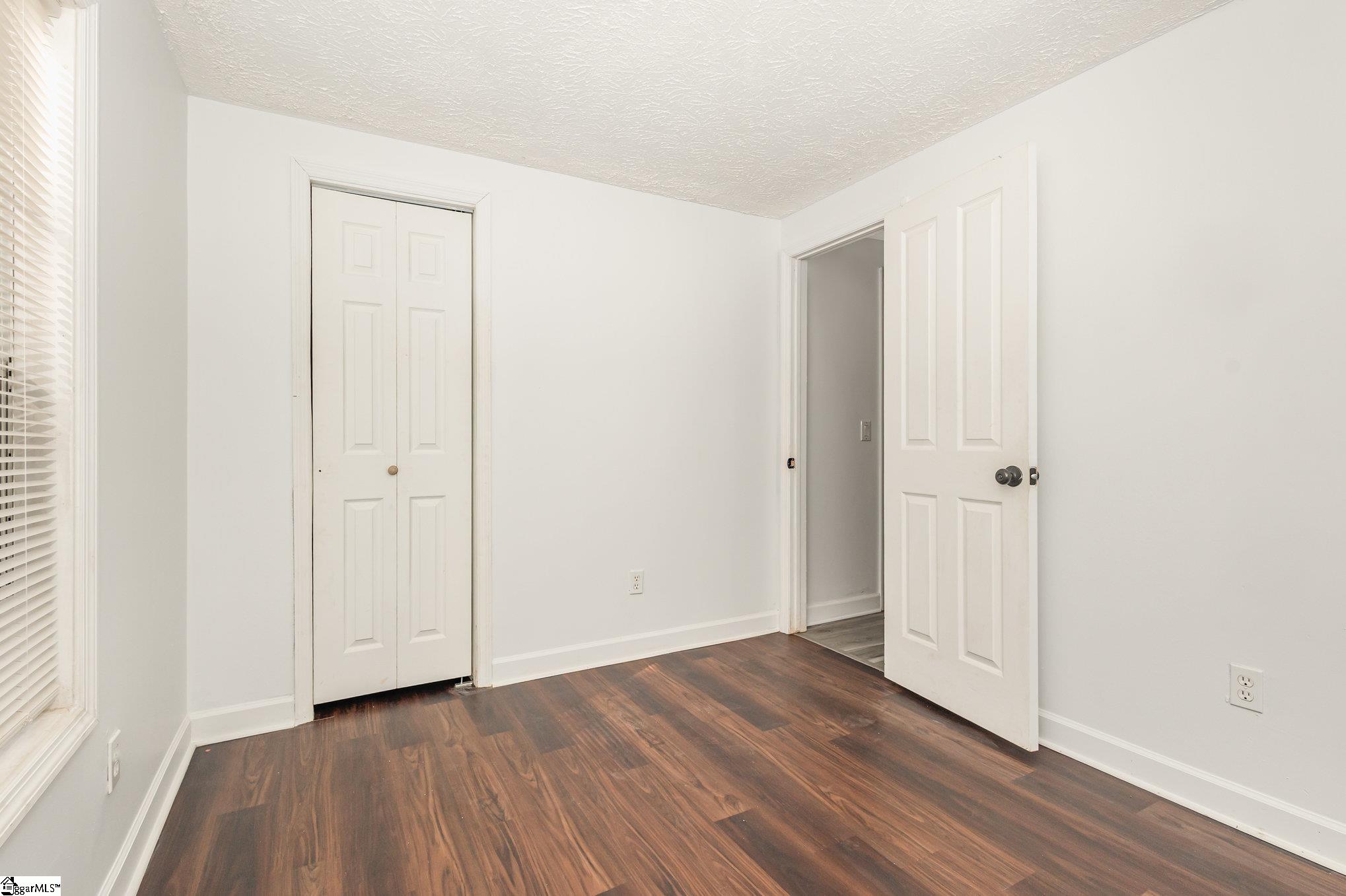 21 Virginia Drive Property Photo 12