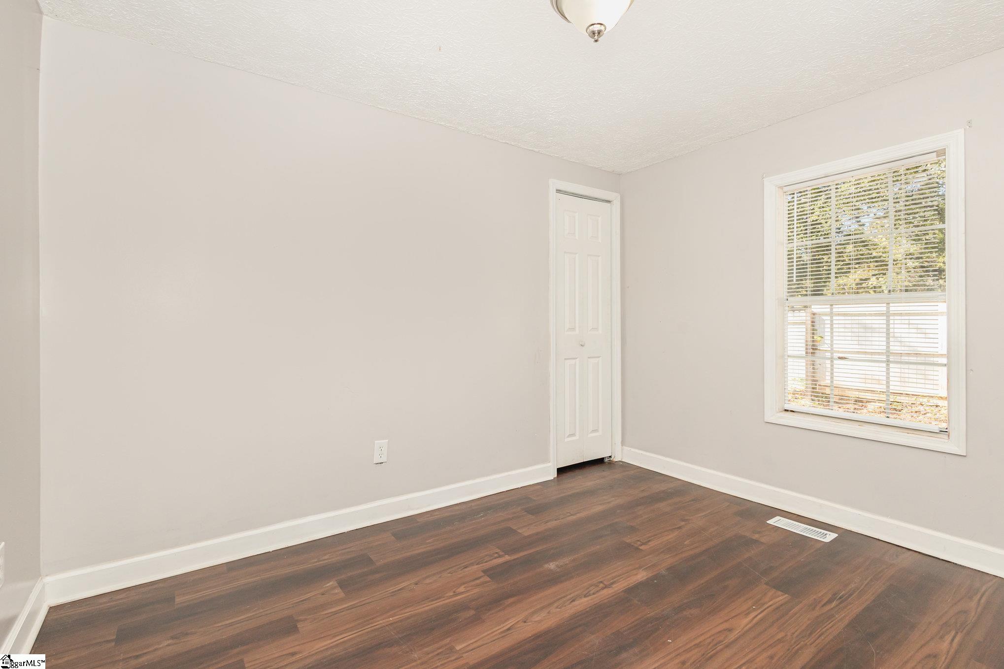 21 Virginia Drive Property Photo 14
