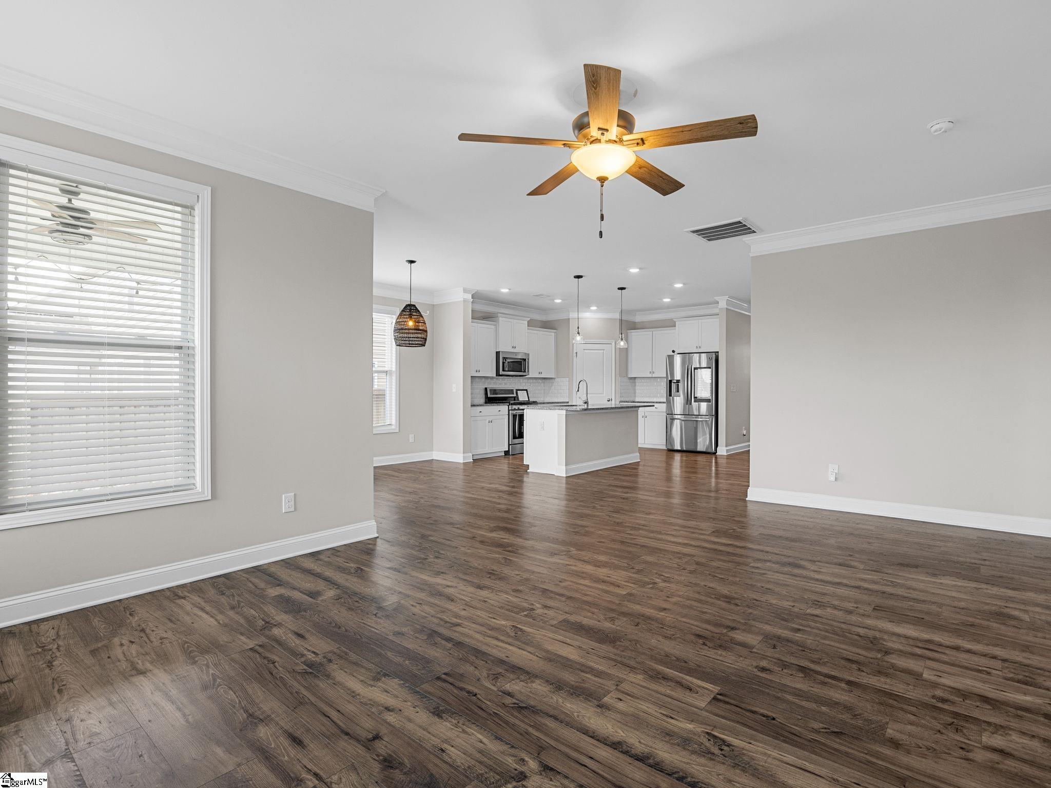 211 Pollyanna Drive Property Photo 10