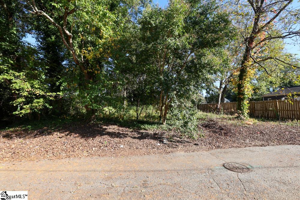 11 Trotter Alley Property Photo 3