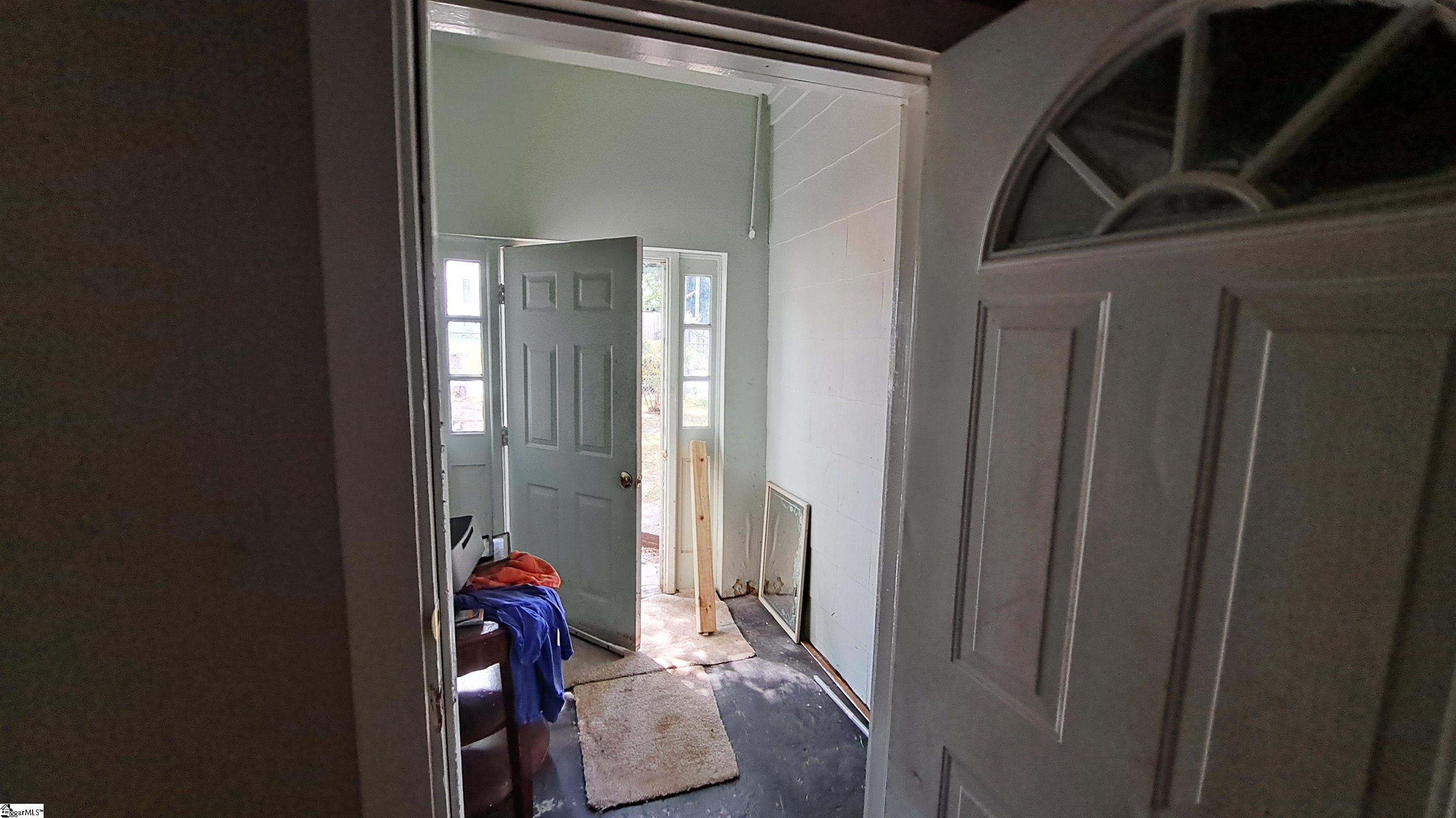 2 C Street Property Photo 8
