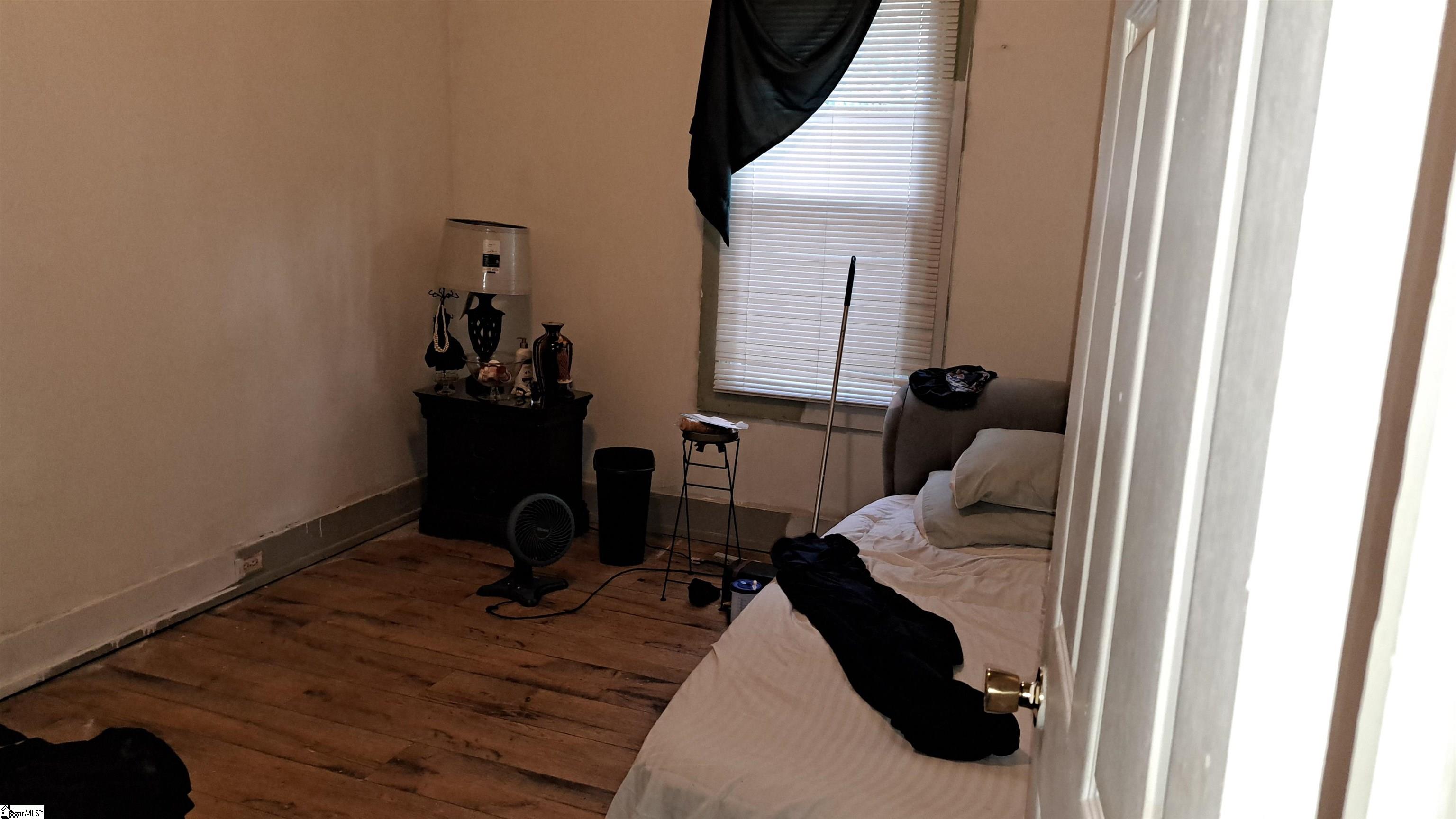 2 C Street Property Photo 13