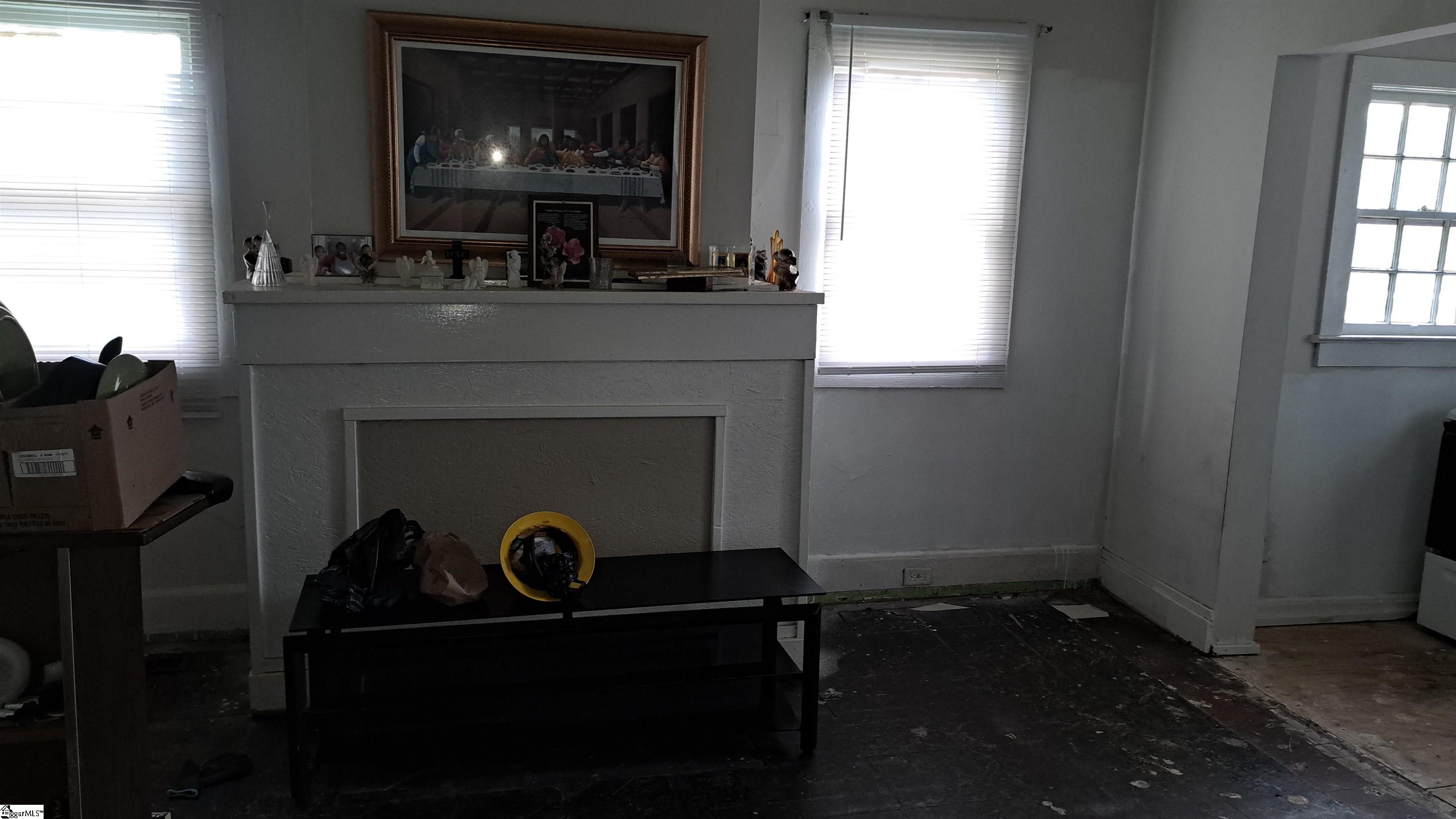 2 C Street Property Photo 14