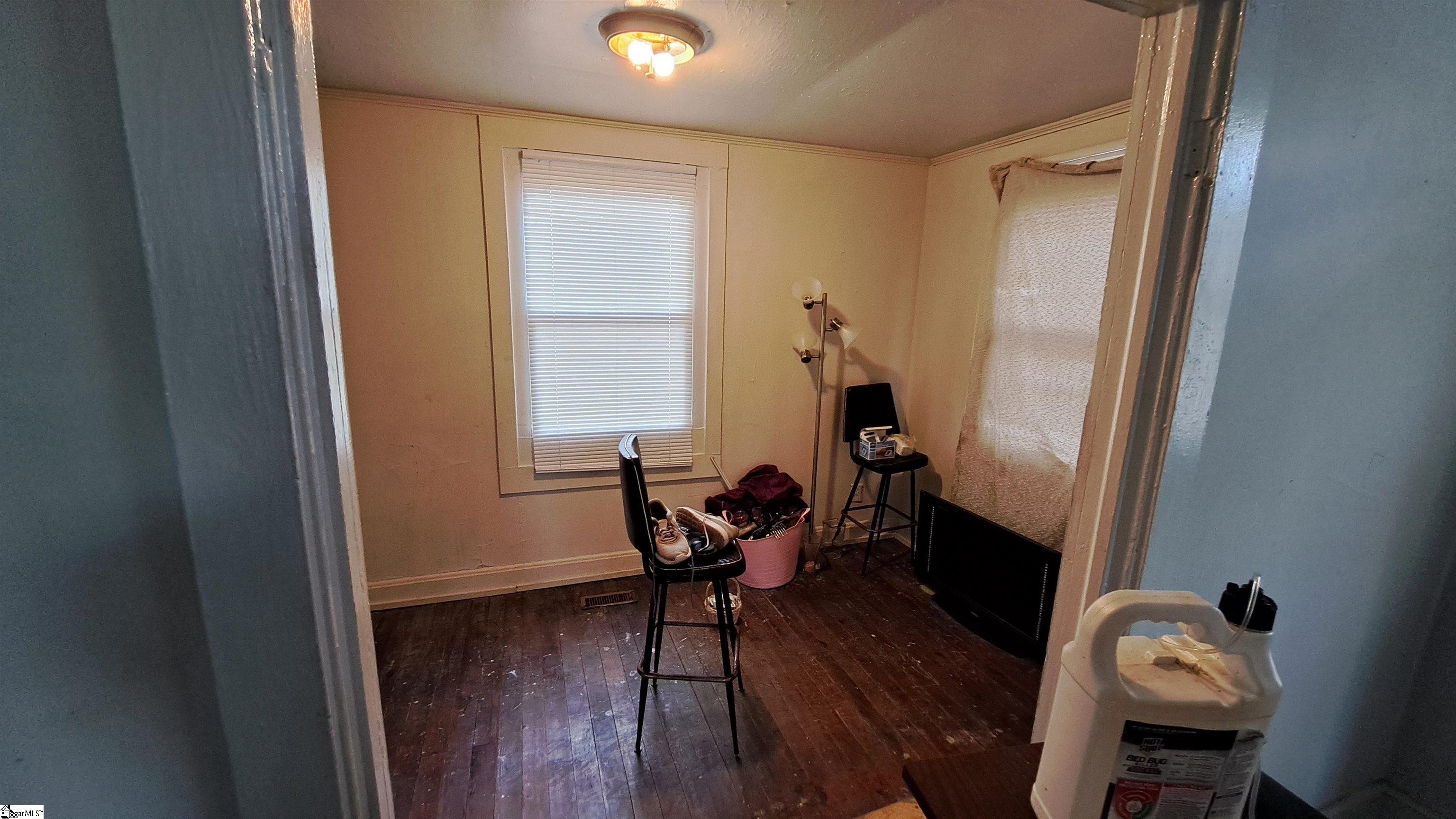 2 C Street Property Photo 16