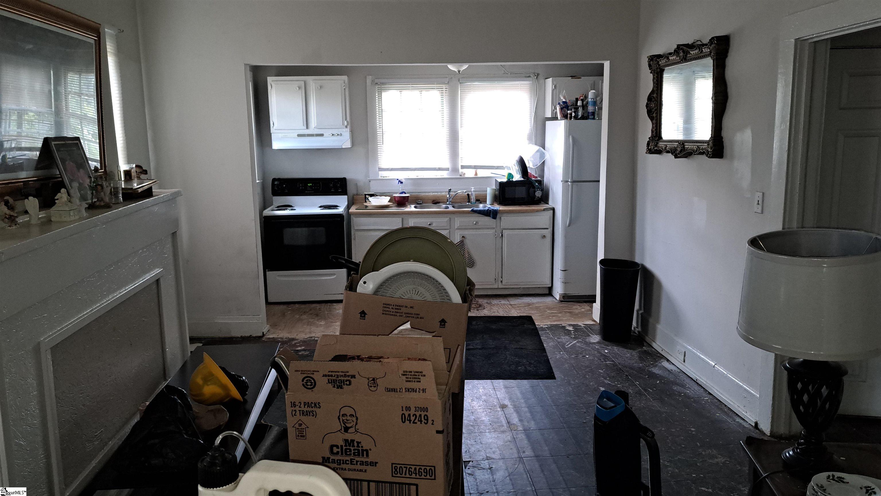 2 C Street Property Photo 19