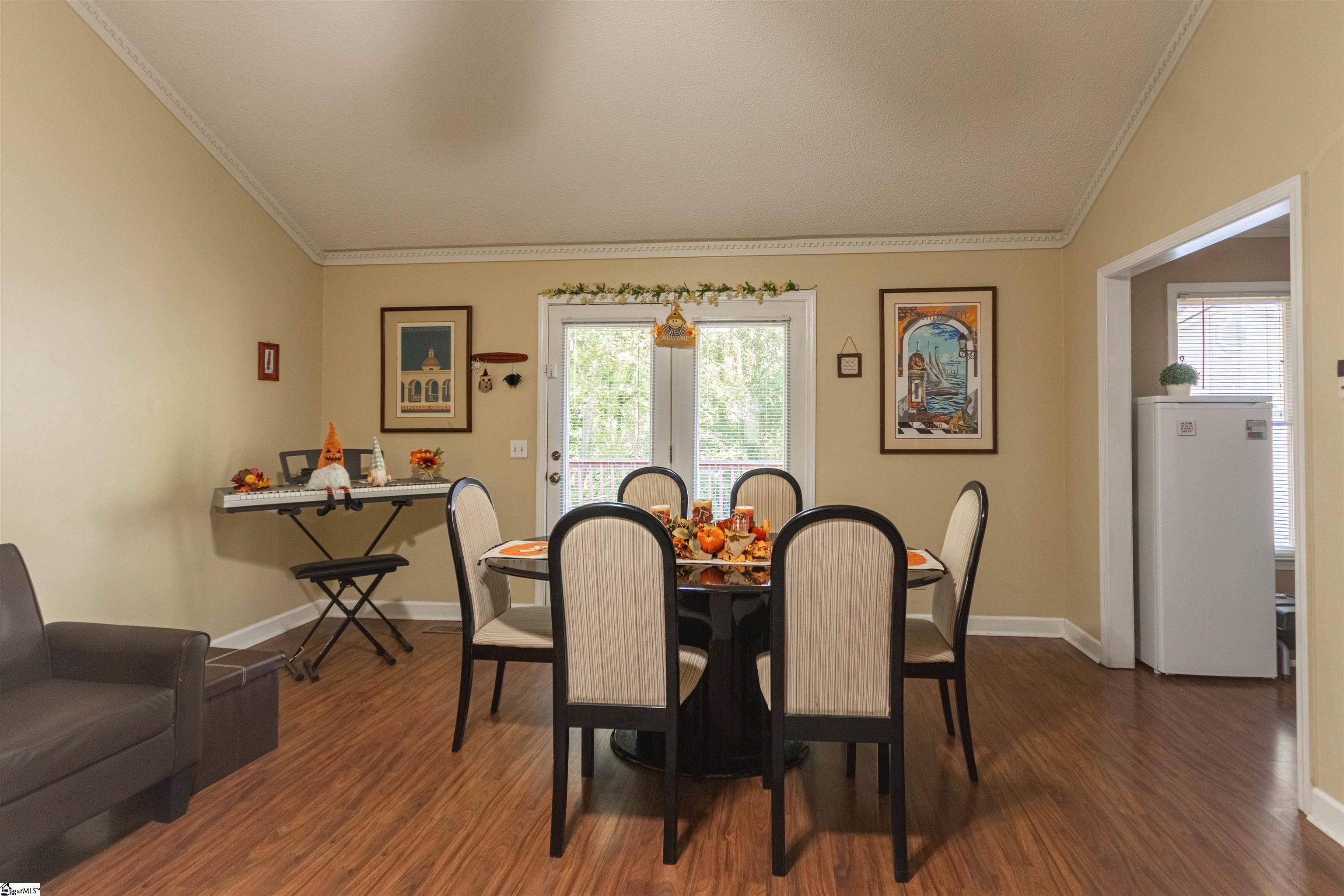 107 Boulder Creek Way Property Photo 7