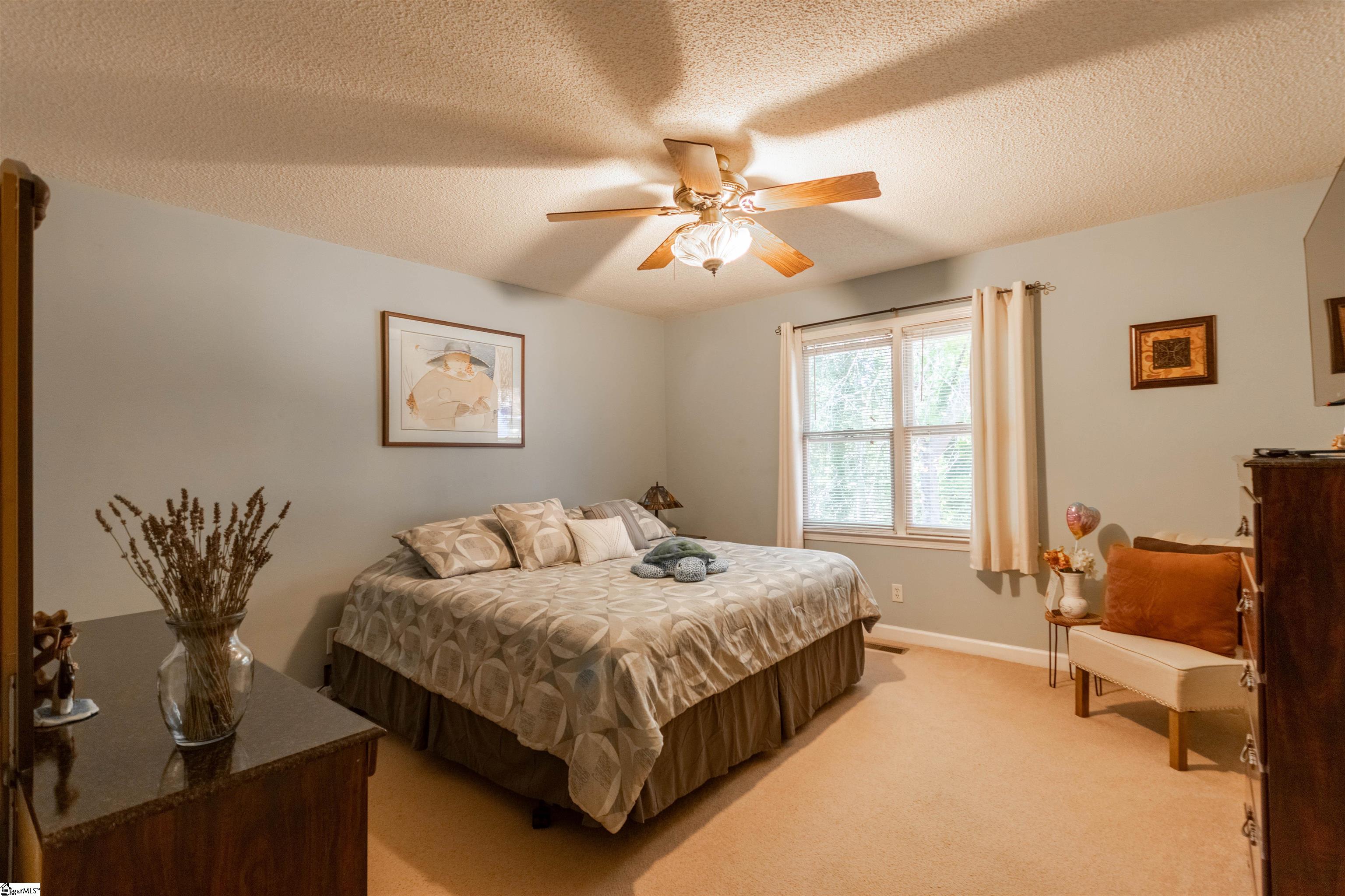 107 Boulder Creek Way Property Photo 15