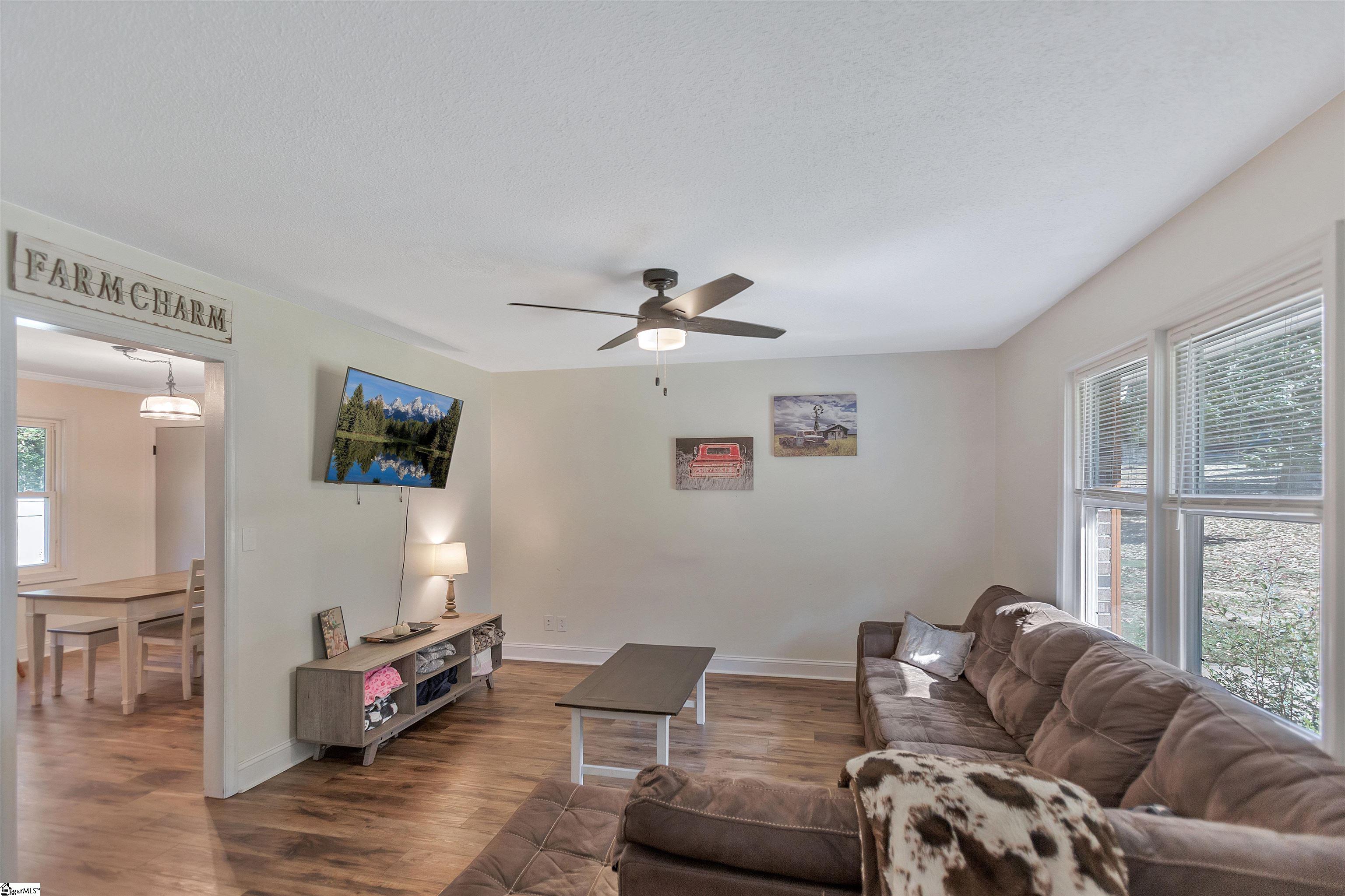 1409 Whiten Road Property Photo 10