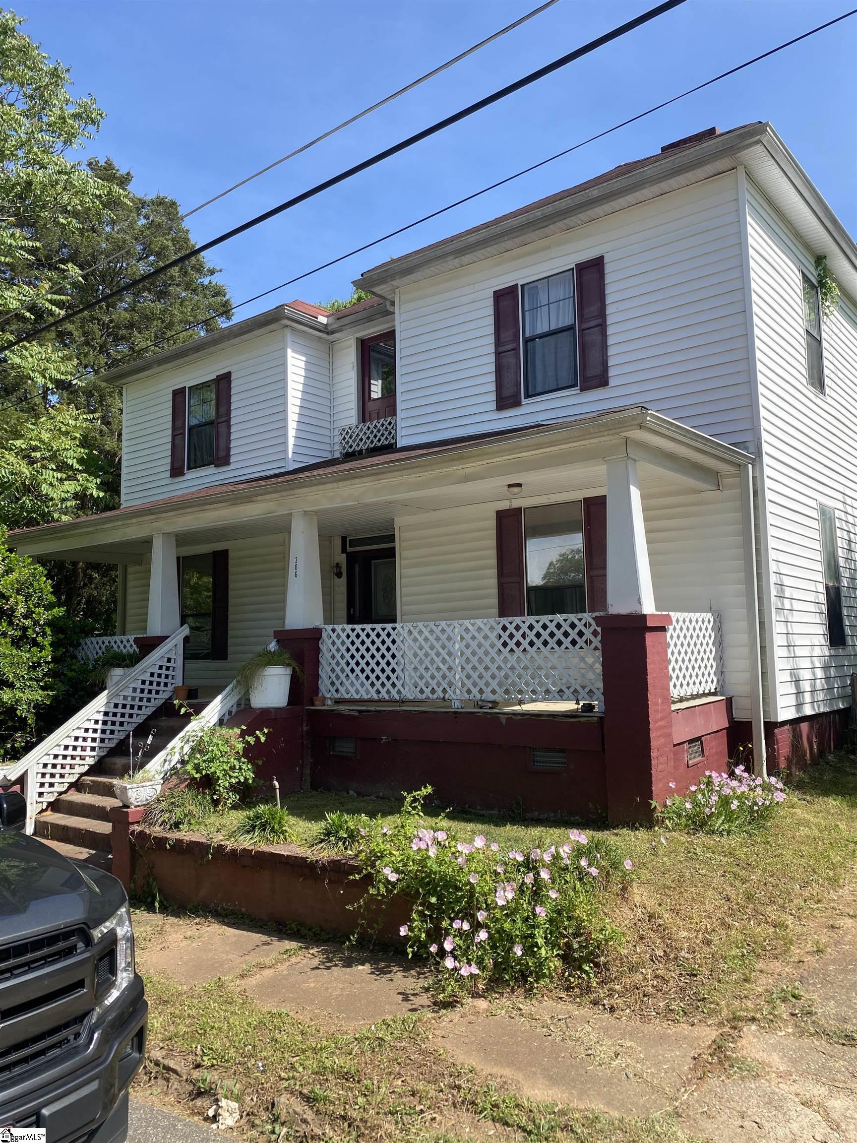 306 Broyles Street Property Photo 1