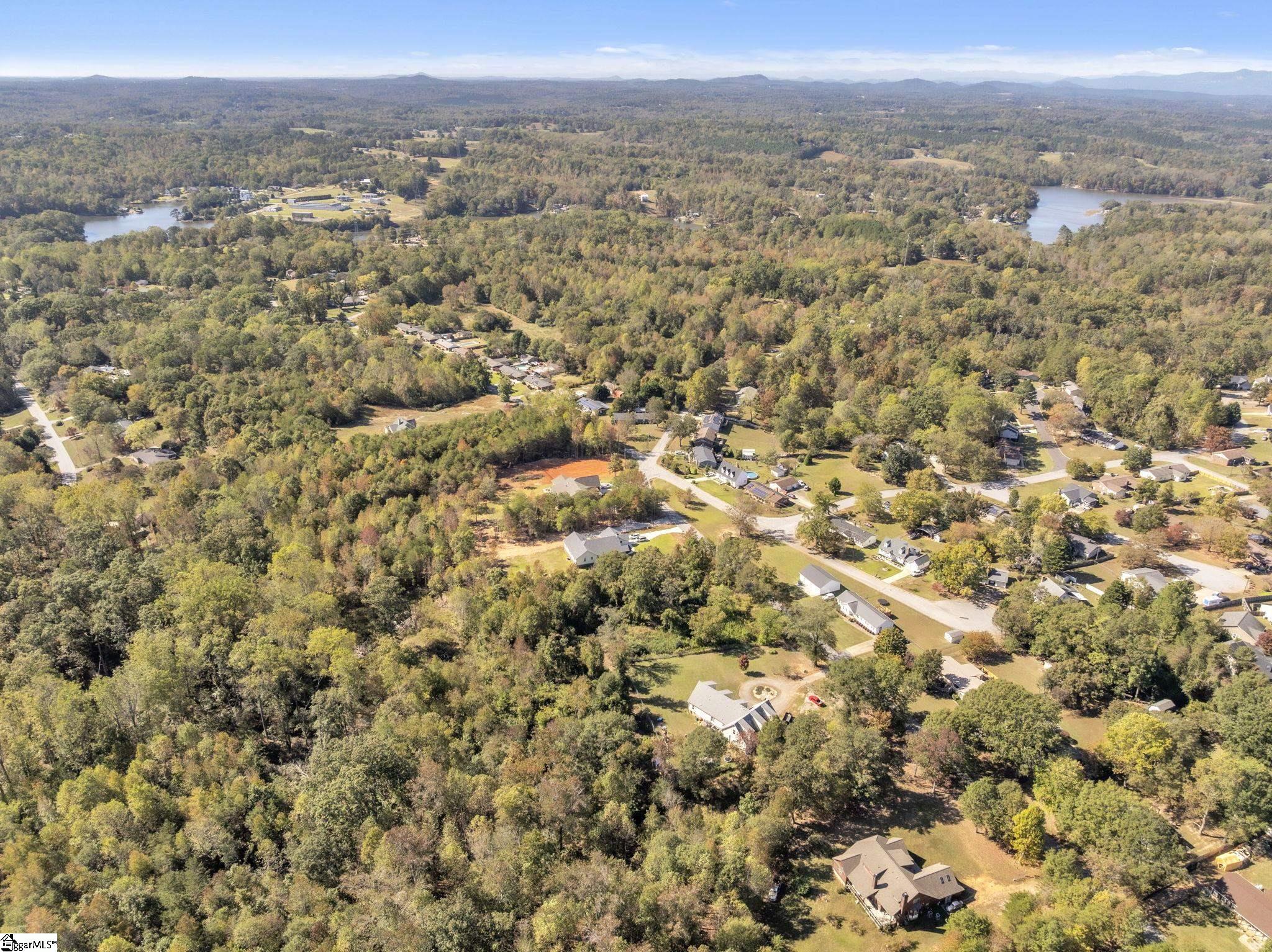 1025 Saluda Lake Road Property Photo 8