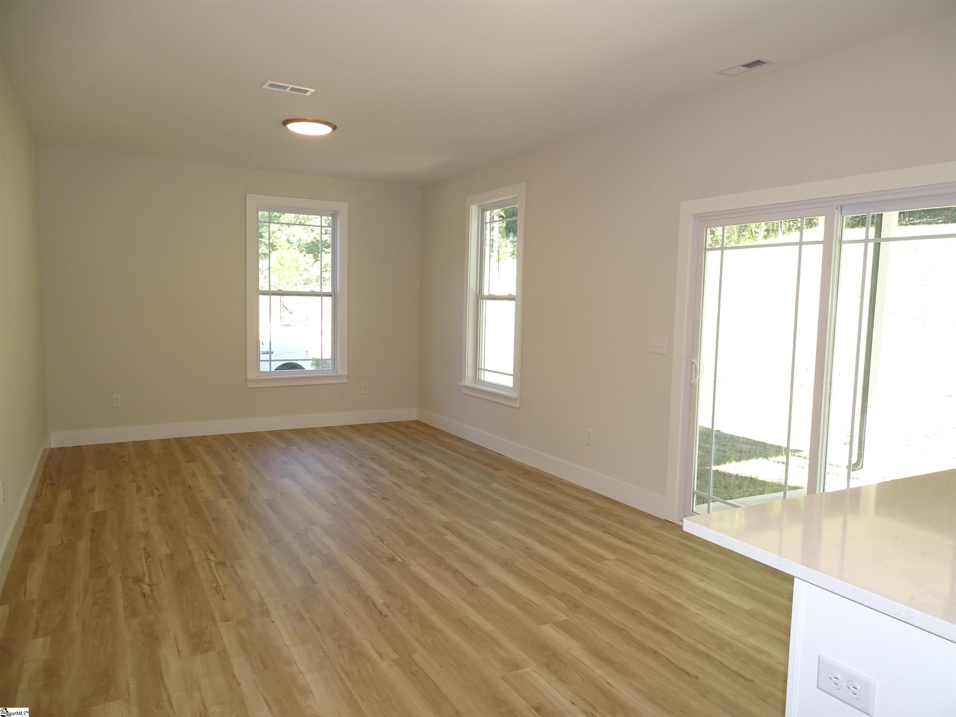 751 Pearson Town Road Property Photo 3