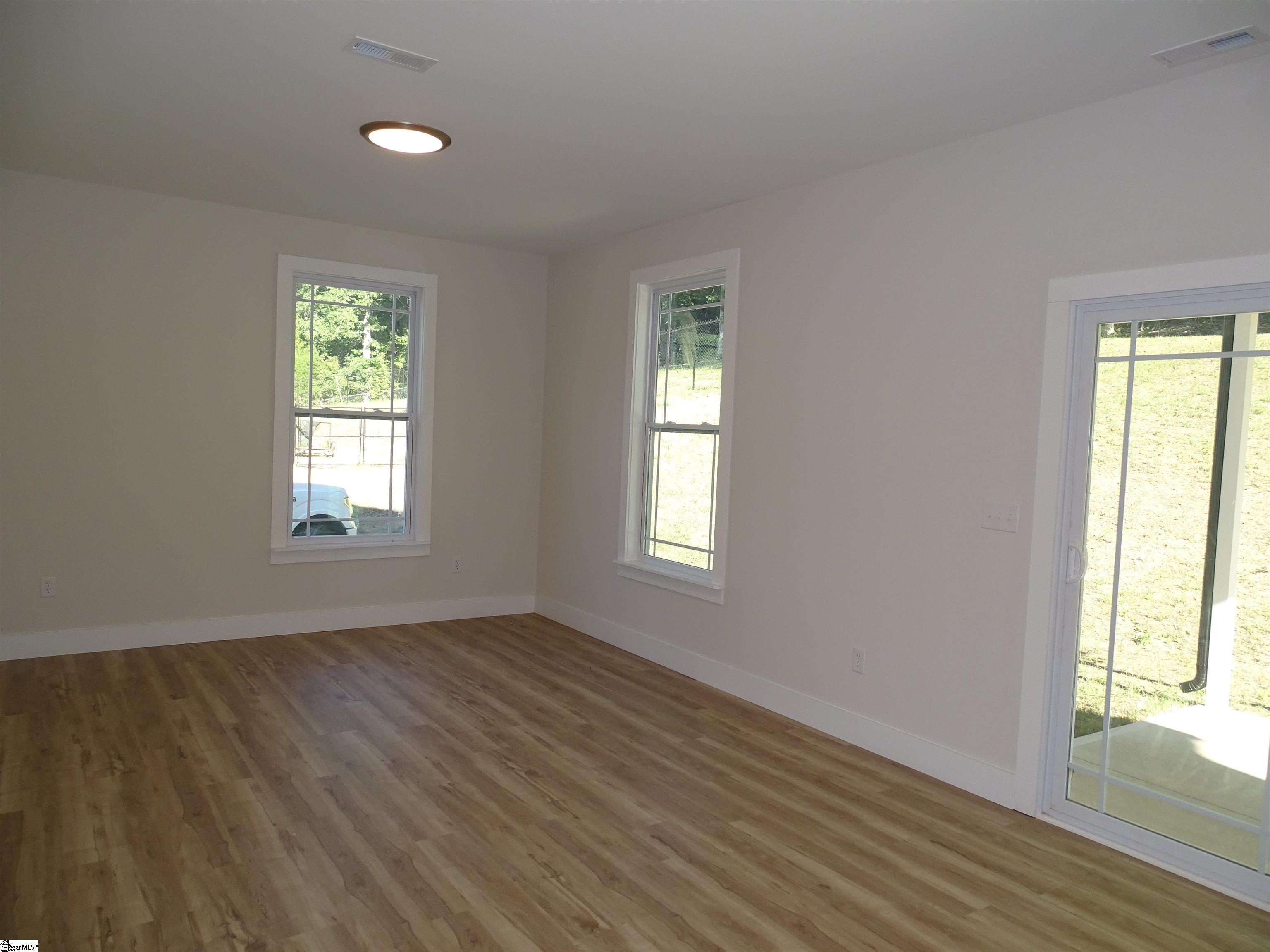 751 Pearson Town Road Property Photo 11