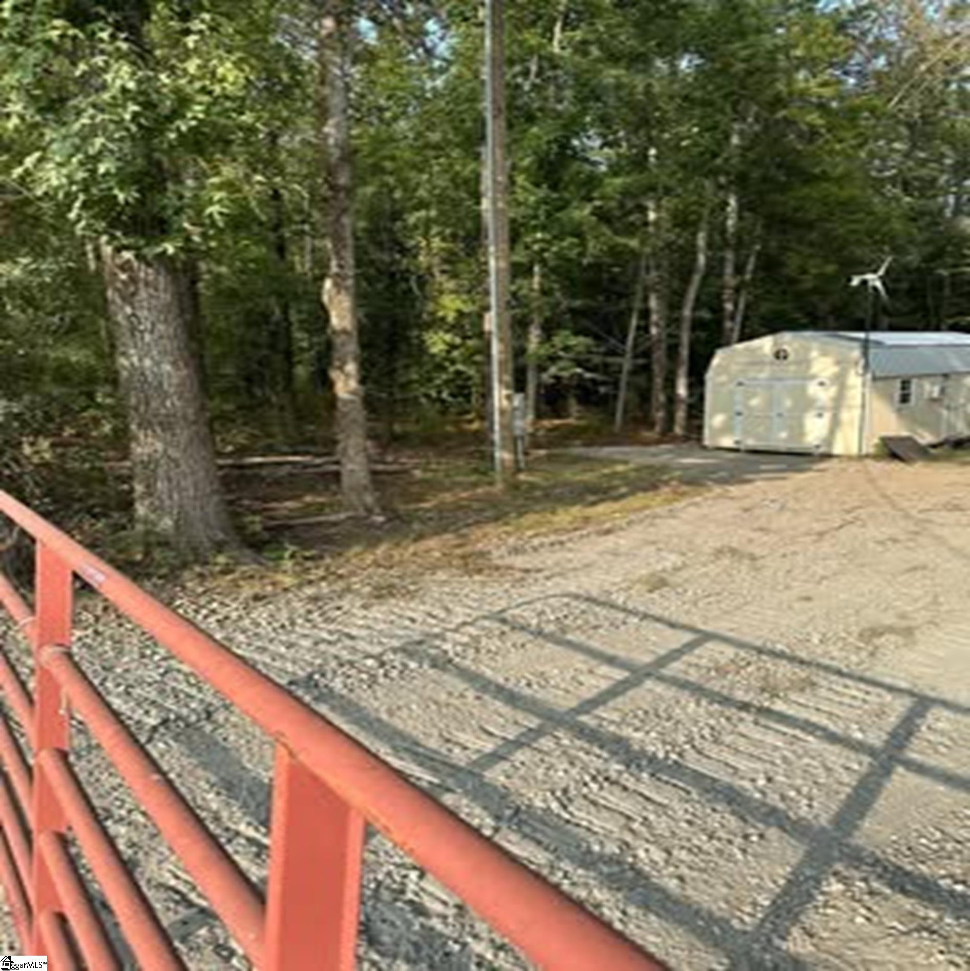 866 Charlies Creek Road Property Photo 5