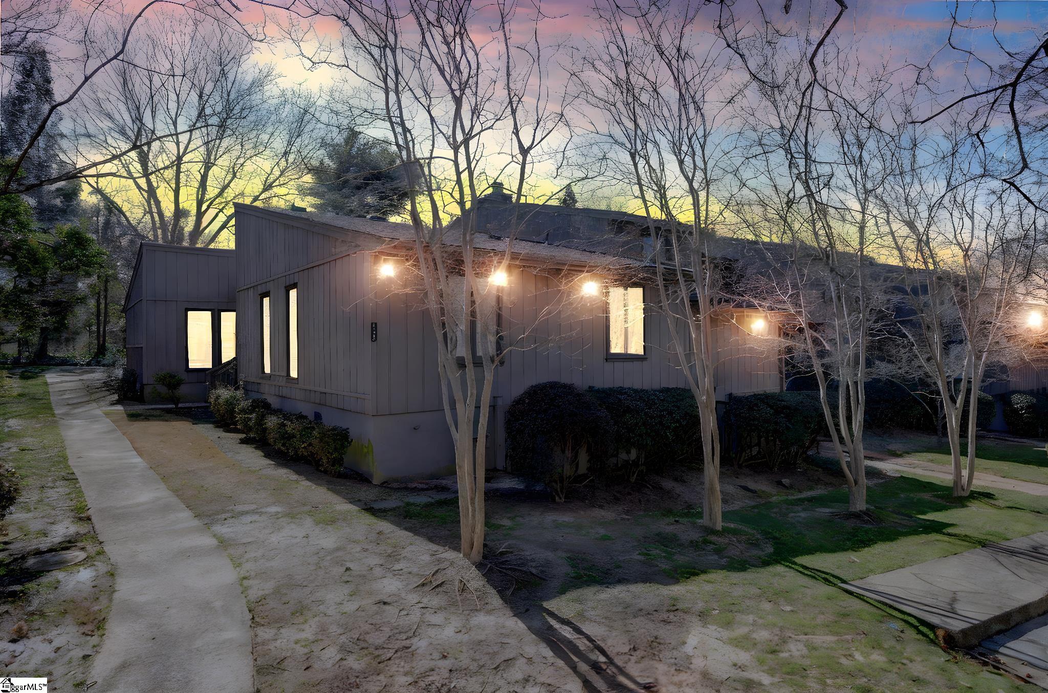 125 Inglewood Way Property Photo 1