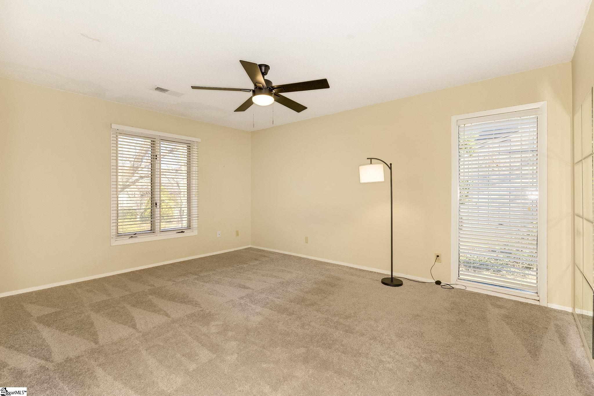 125 Inglewood Way Property Photo 21