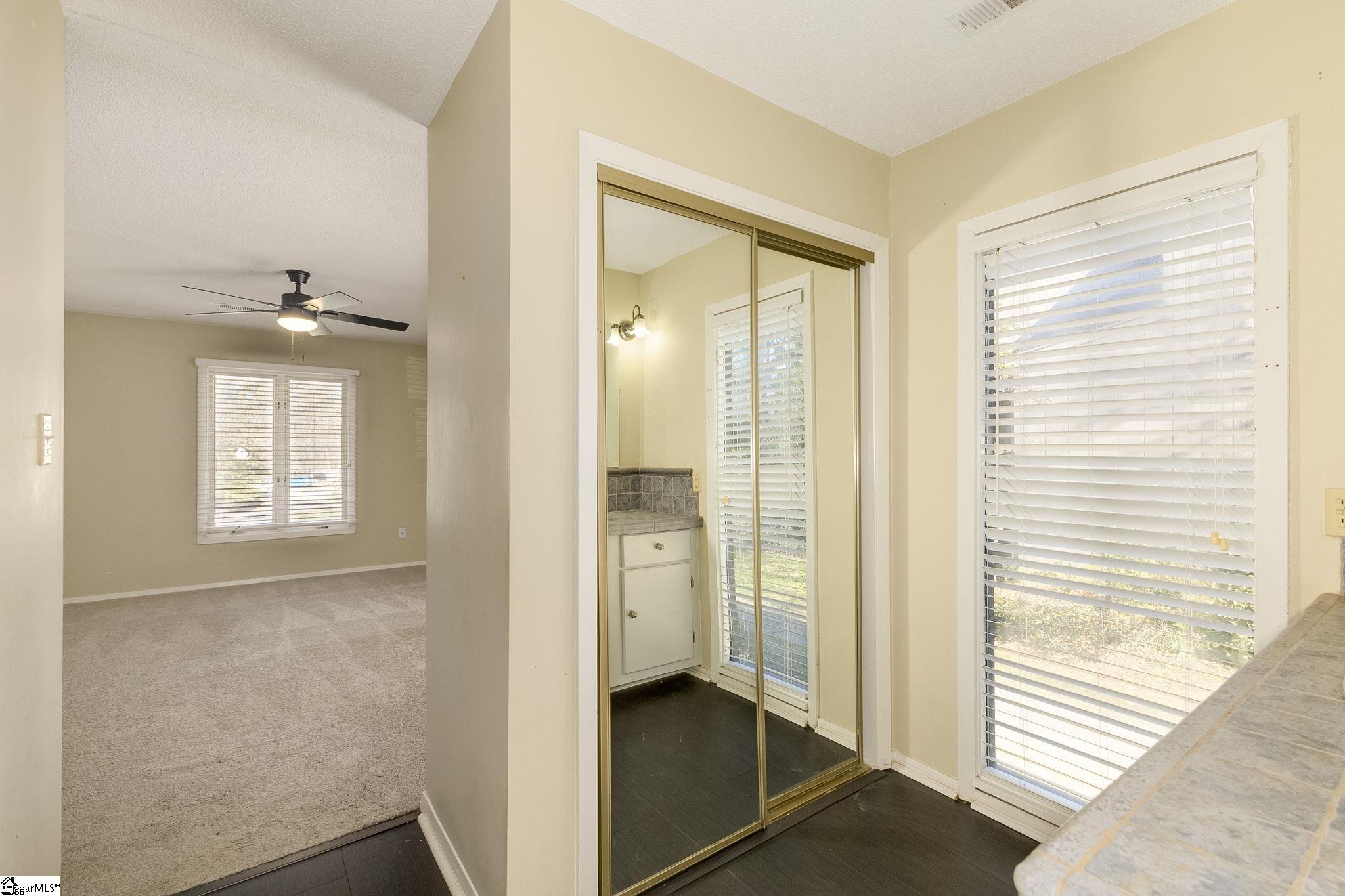 125 Inglewood Way Property Photo 25