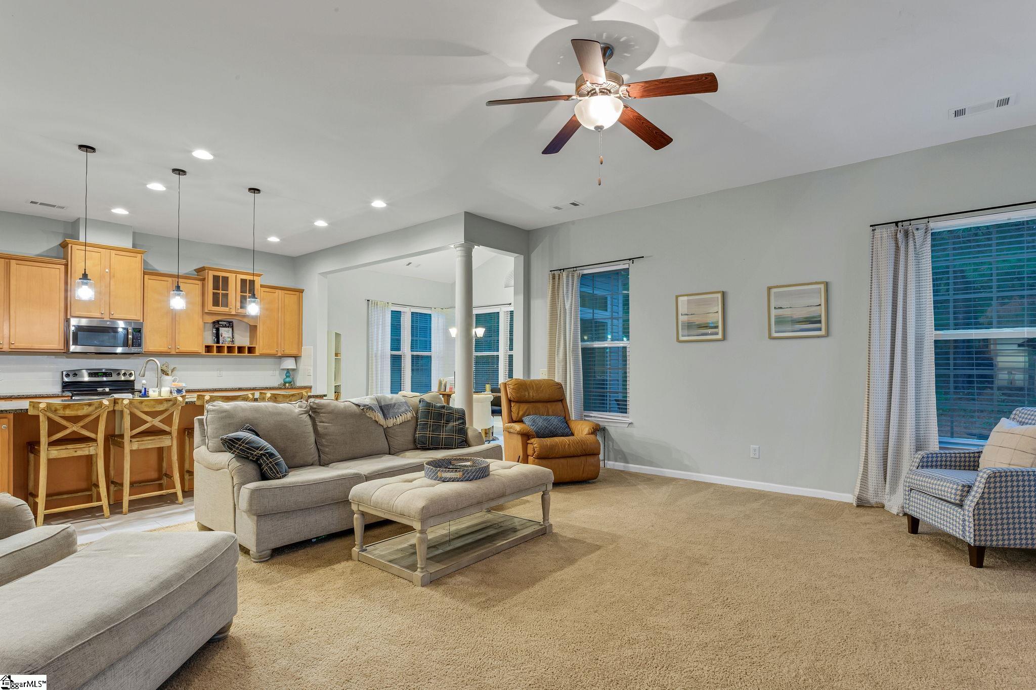 225 Creekside Way Property Photo 12