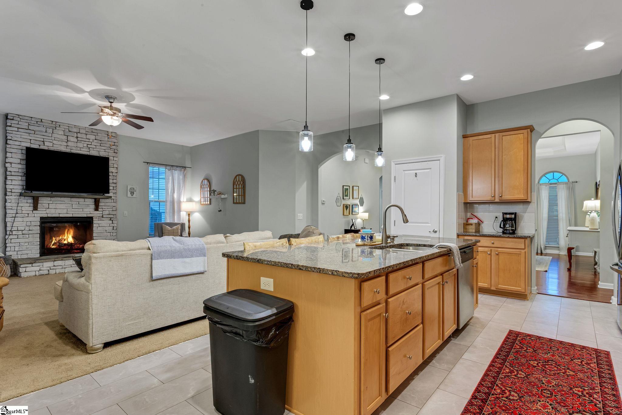 225 Creekside Way Property Photo 17