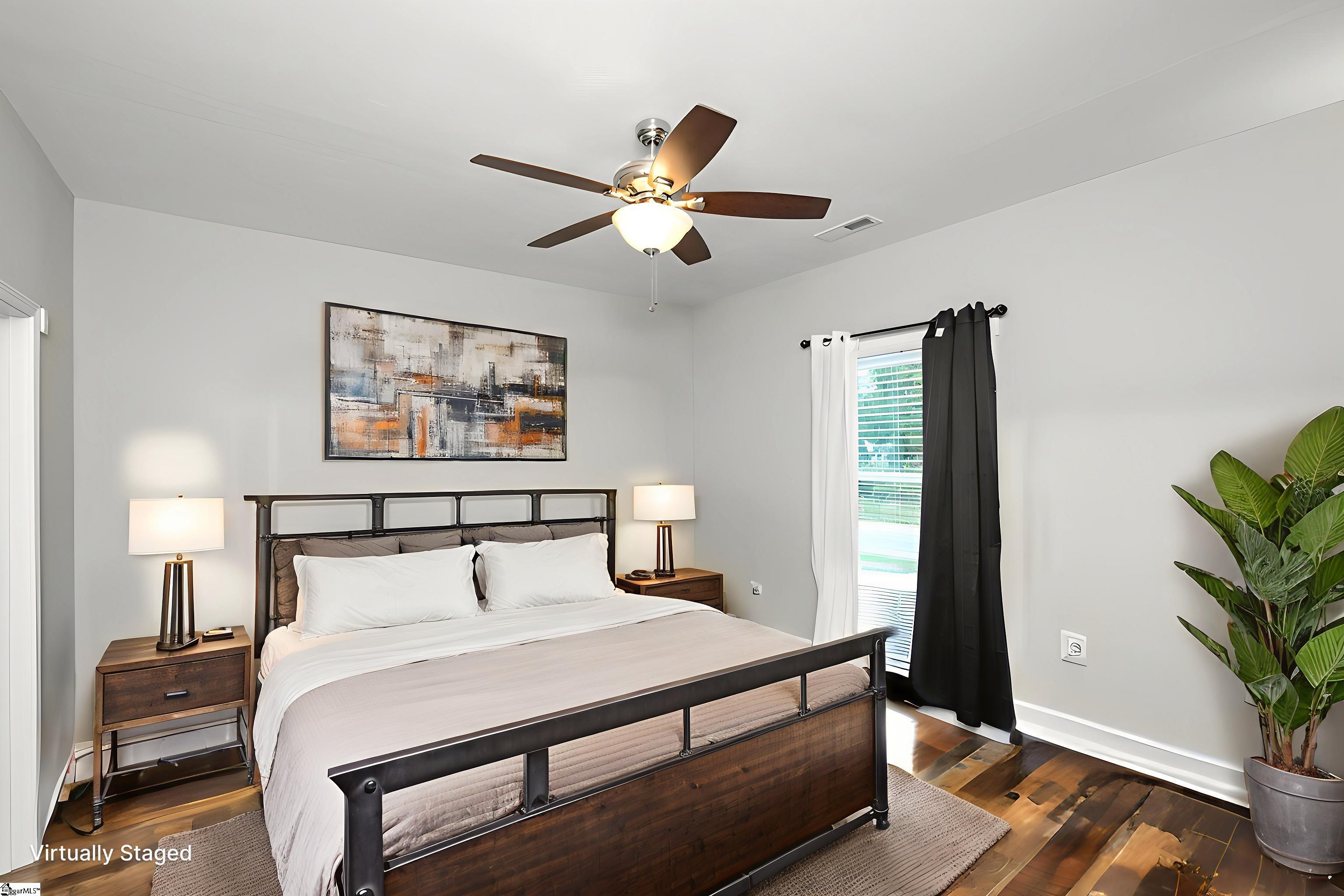 315 W Broad Street Property Photo 4