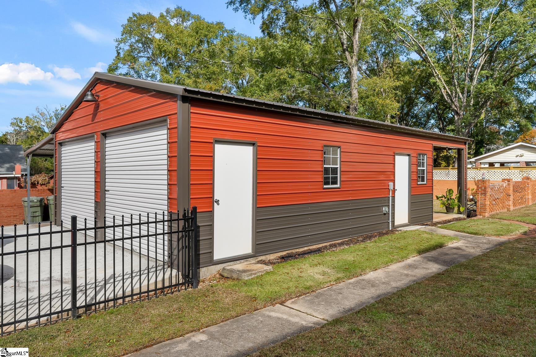 308 W Walnut Street Property Photo 36