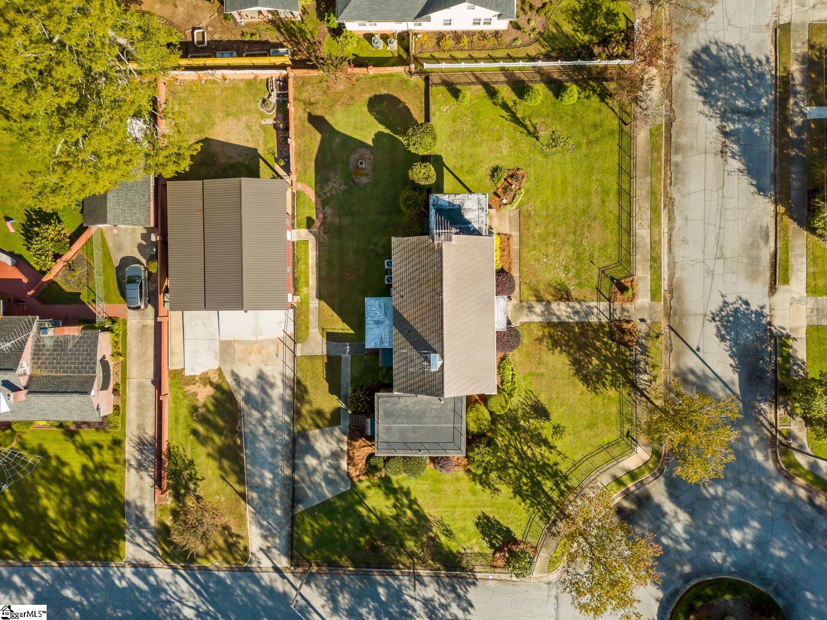 308 W Walnut Street Property Photo 46