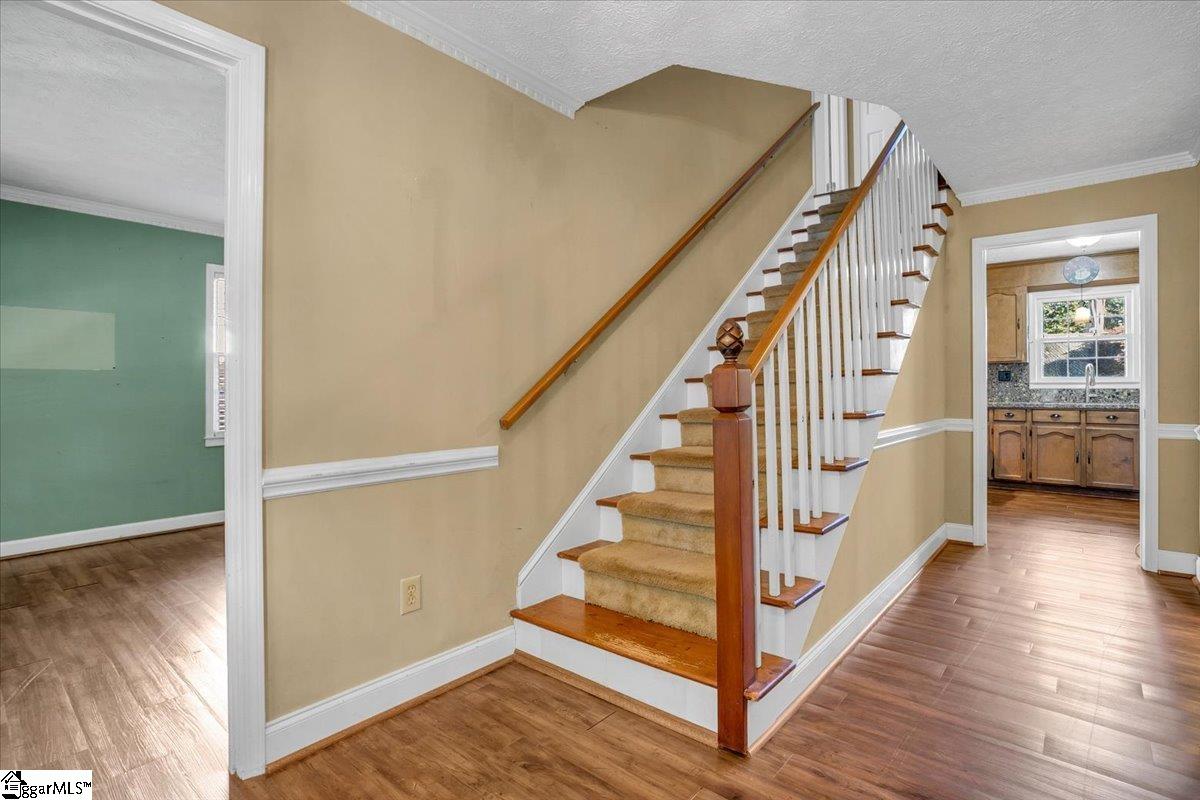 307 Devenger Road Property Photo 4