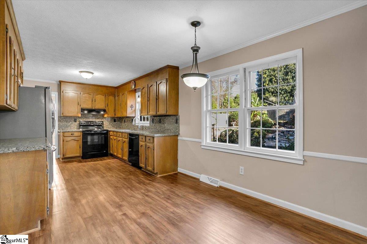 307 Devenger Road Property Photo 23