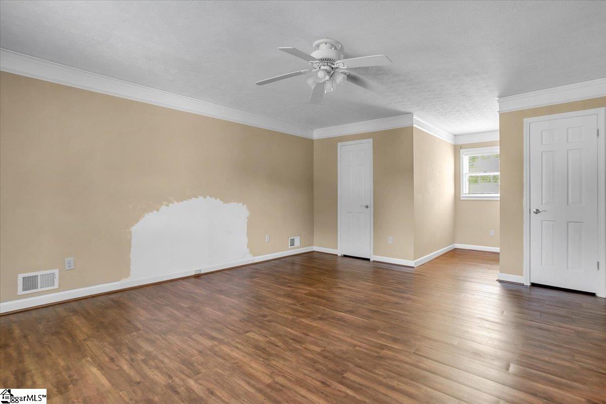 307 Devenger Road Property Photo 43