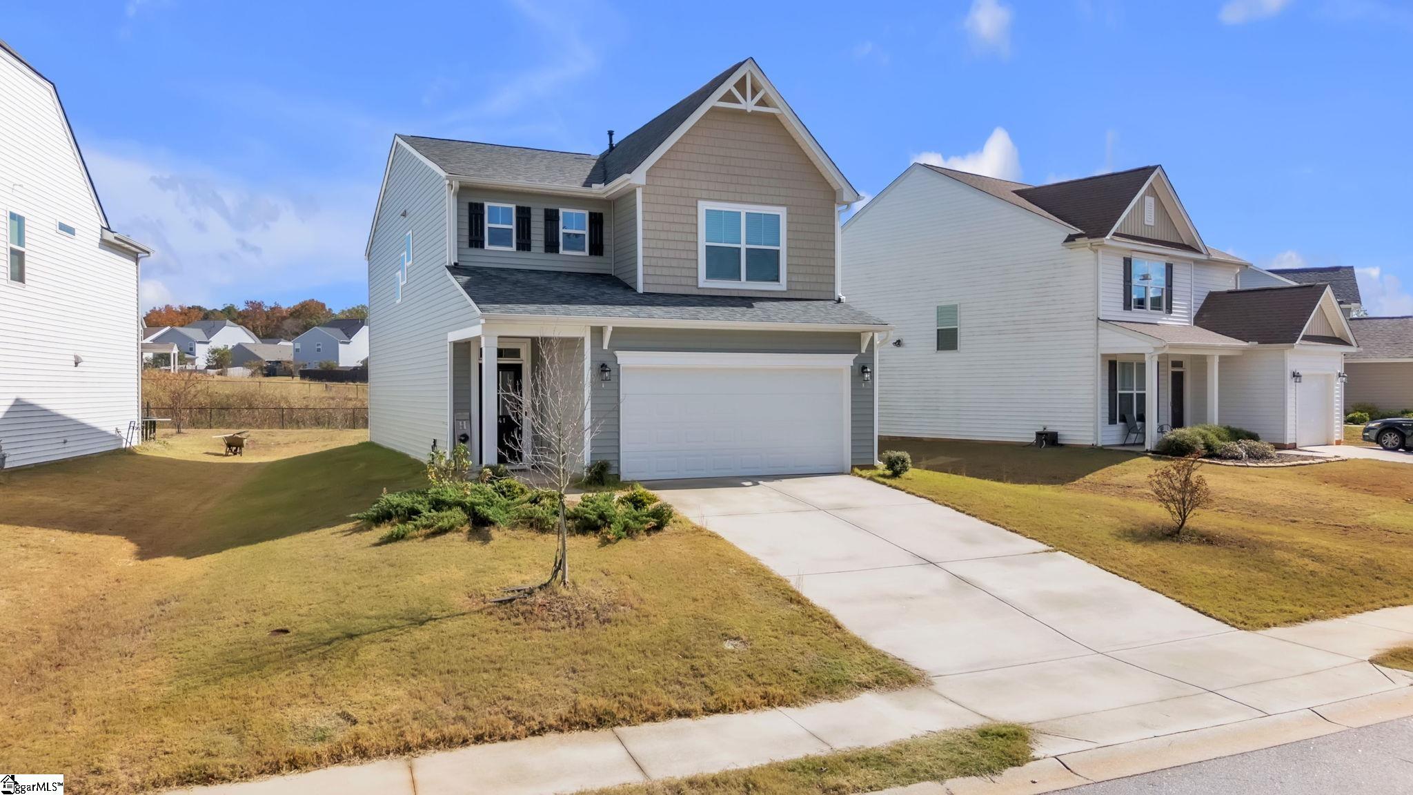 541 Pollyanna Drive Property Photo 2