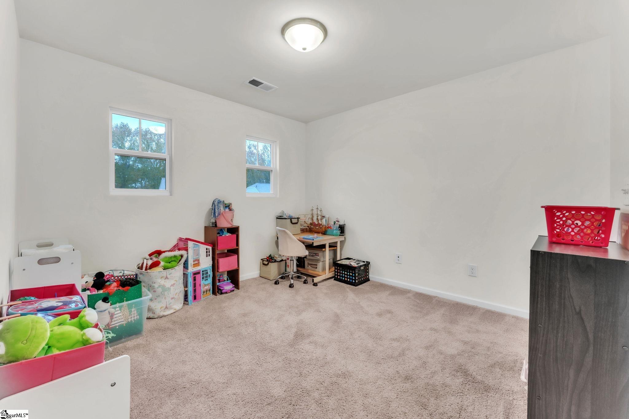 541 Pollyanna Drive Property Photo 15