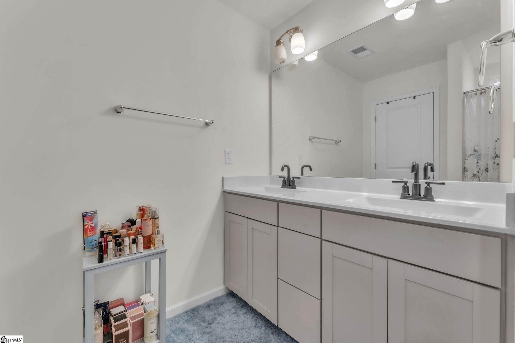 541 Pollyanna Drive Property Photo 23