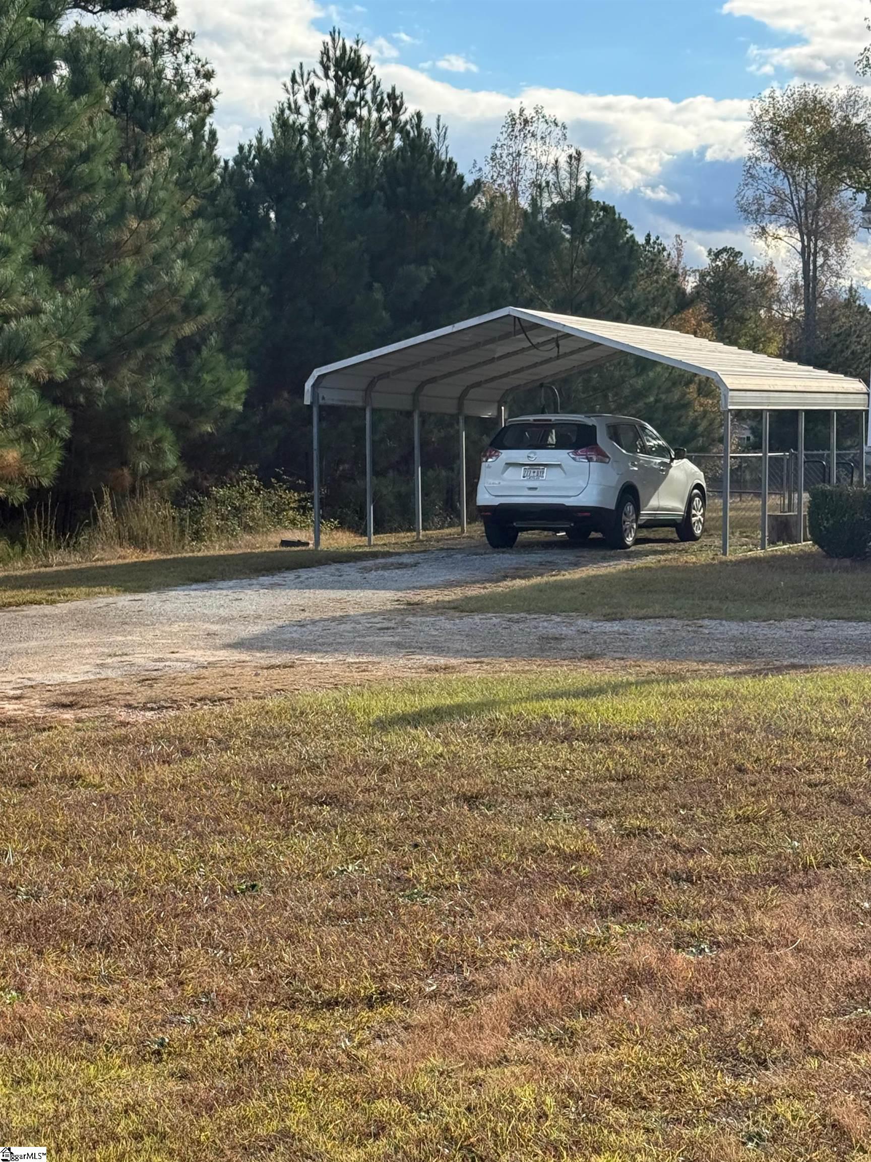 201 Archer Drive Property Photo 3