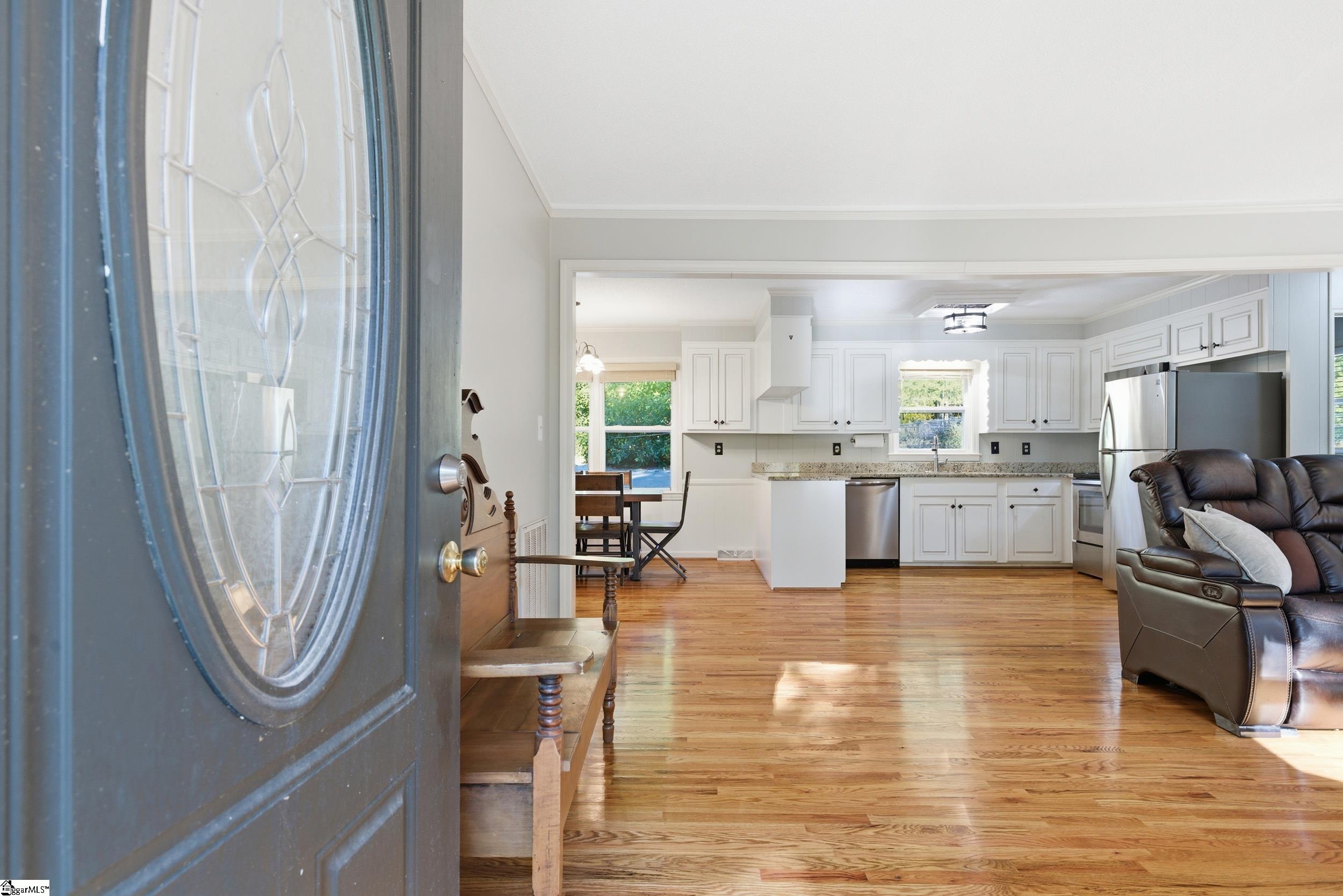 944 Black Snake Road Property Photo 3