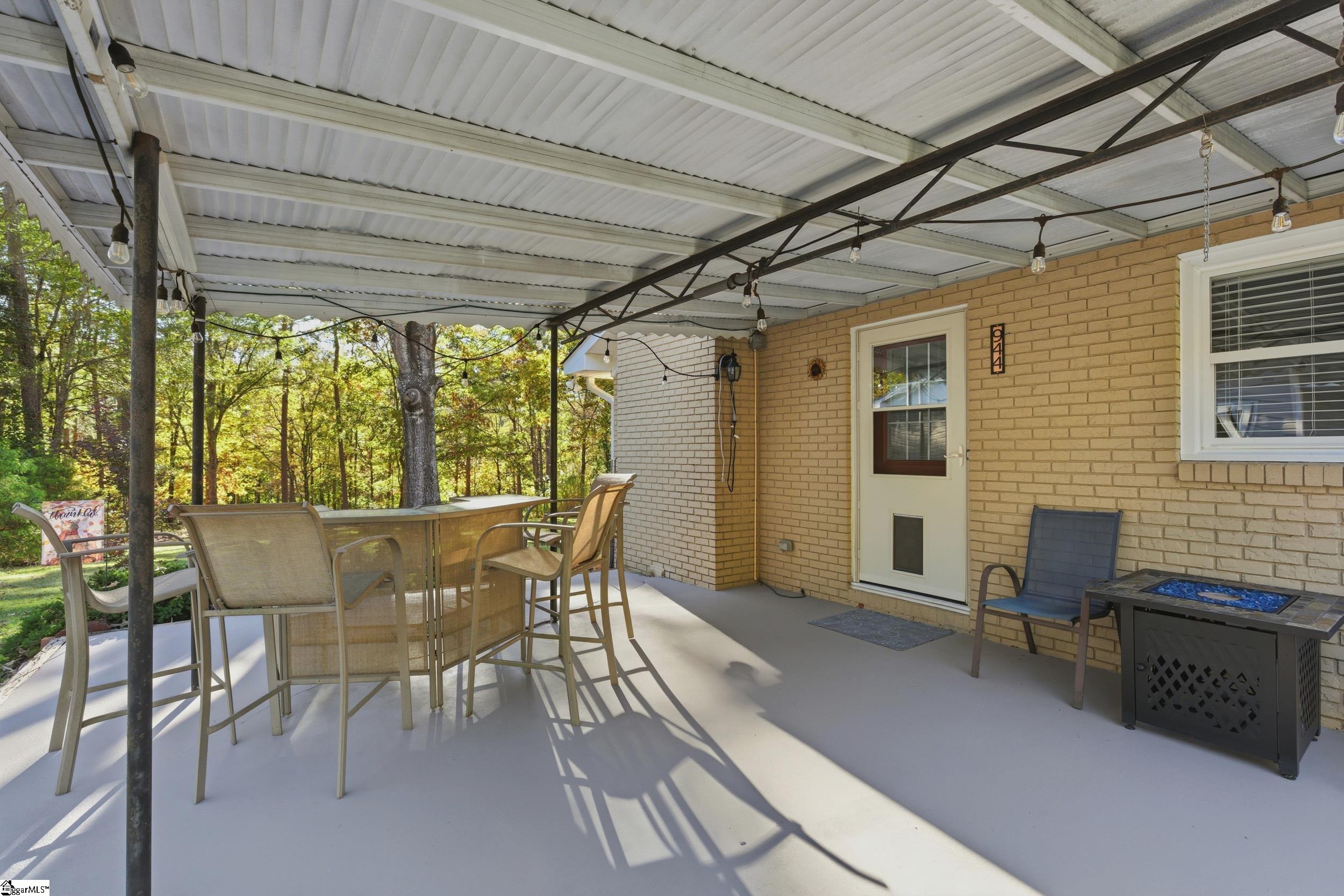 944 Black Snake Road Property Photo 22