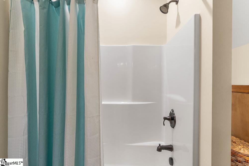 215 Serenity Bay Drive Property Photo 26