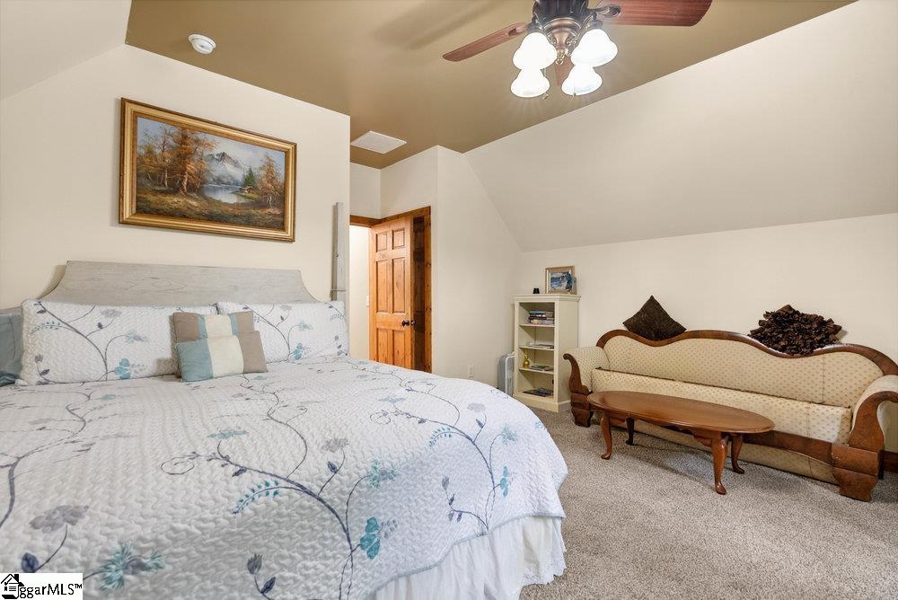 215 Serenity Bay Drive Property Photo 29