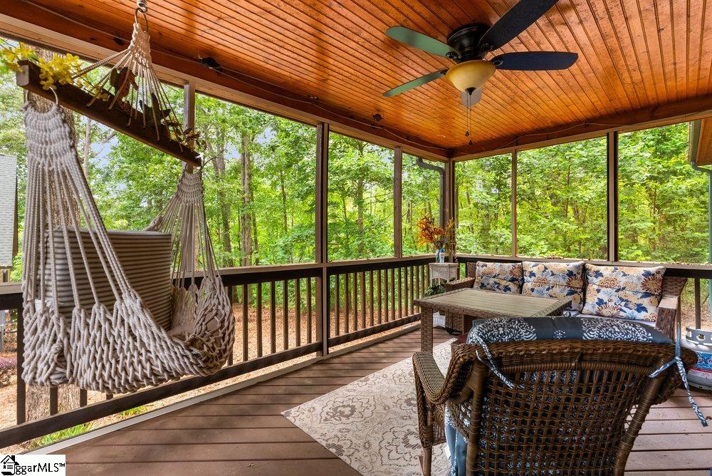 215 Serenity Bay Drive Property Photo 30