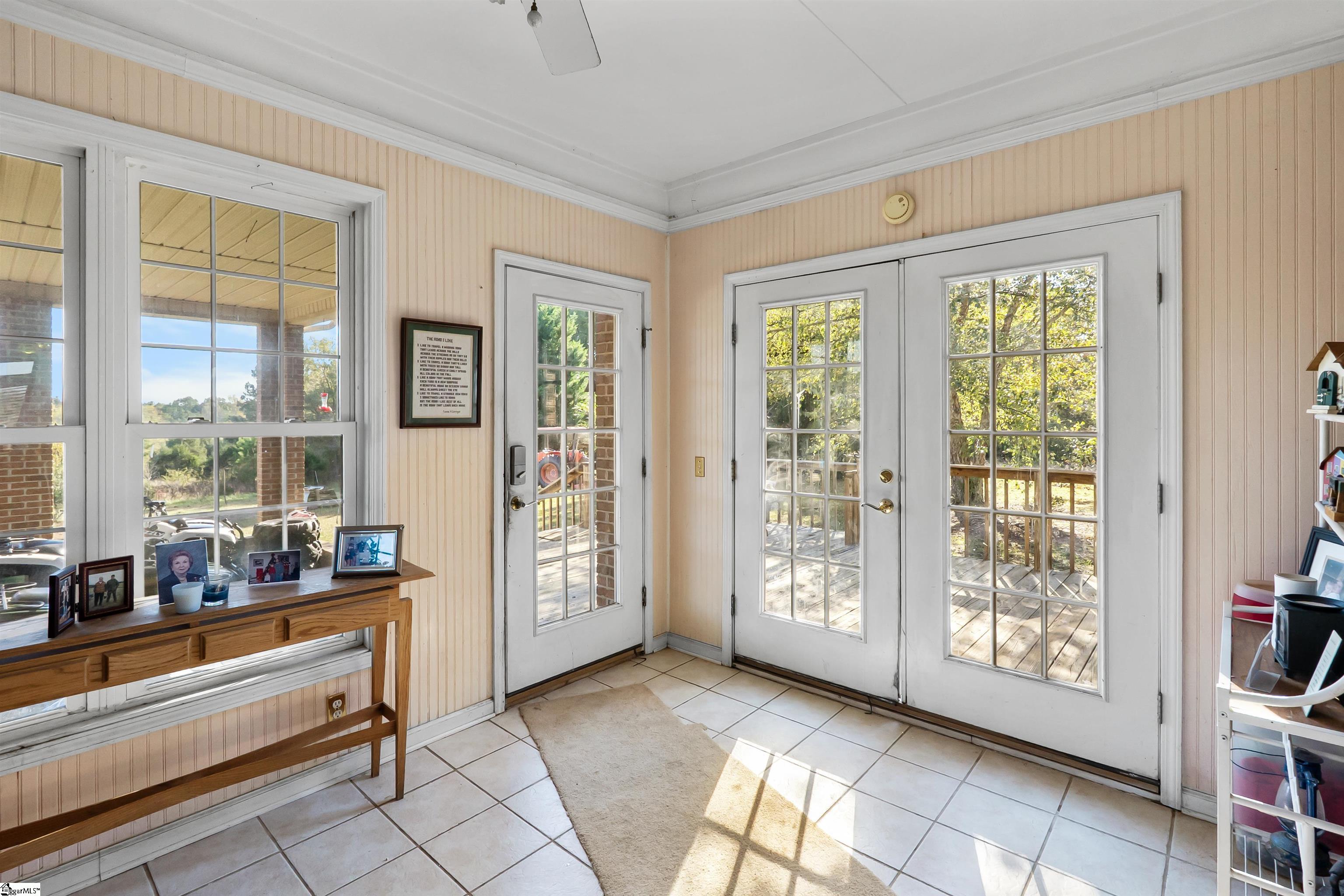 210 Graystone Road Property Photo 6